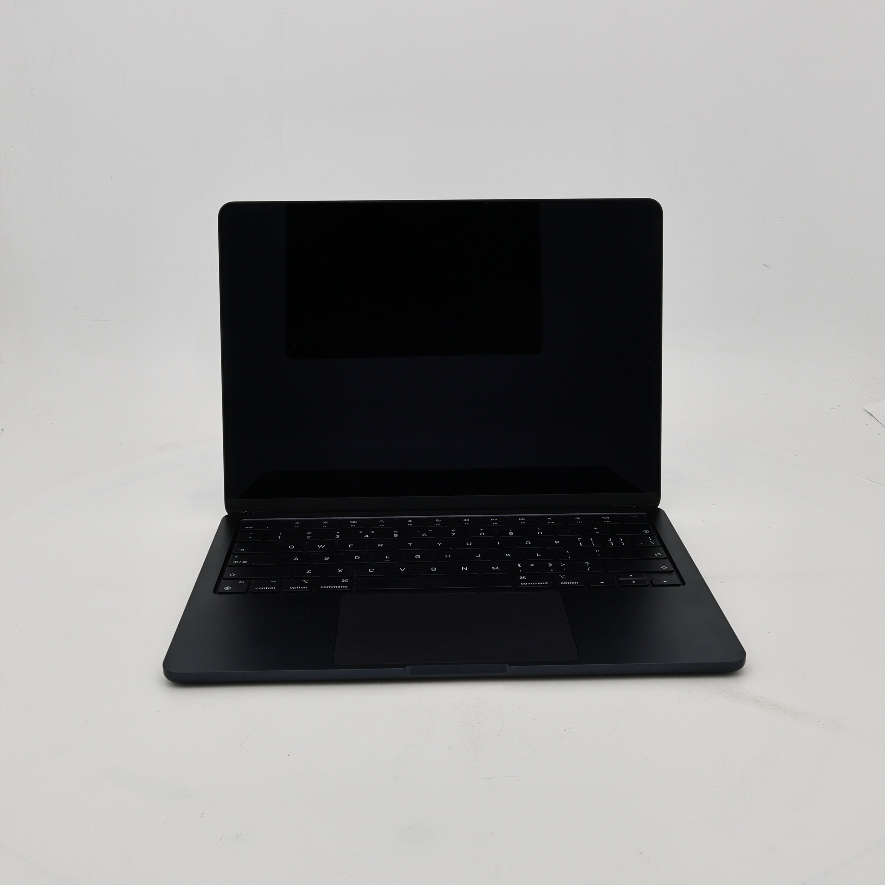 95新 Apple MacBook Air 22年 13寸 M2（8+8核） 8G RAM 256G SSD 午夜色