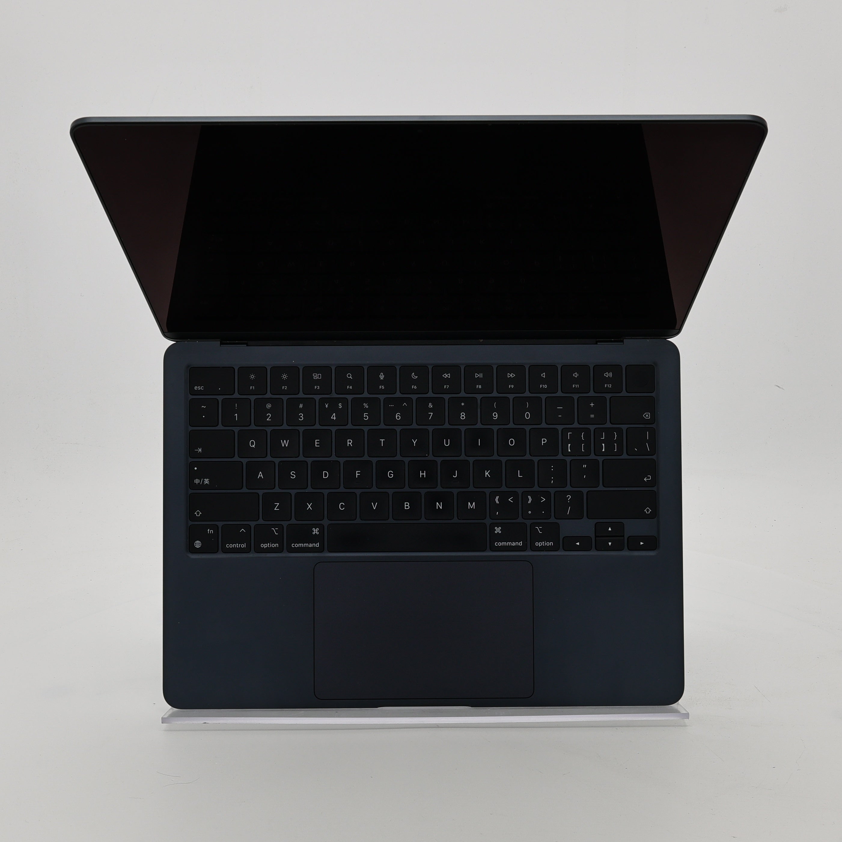 95新 Apple MacBook Air 22年 13寸 M2（8+8核） 8G RAM 256G SSD 午夜色
