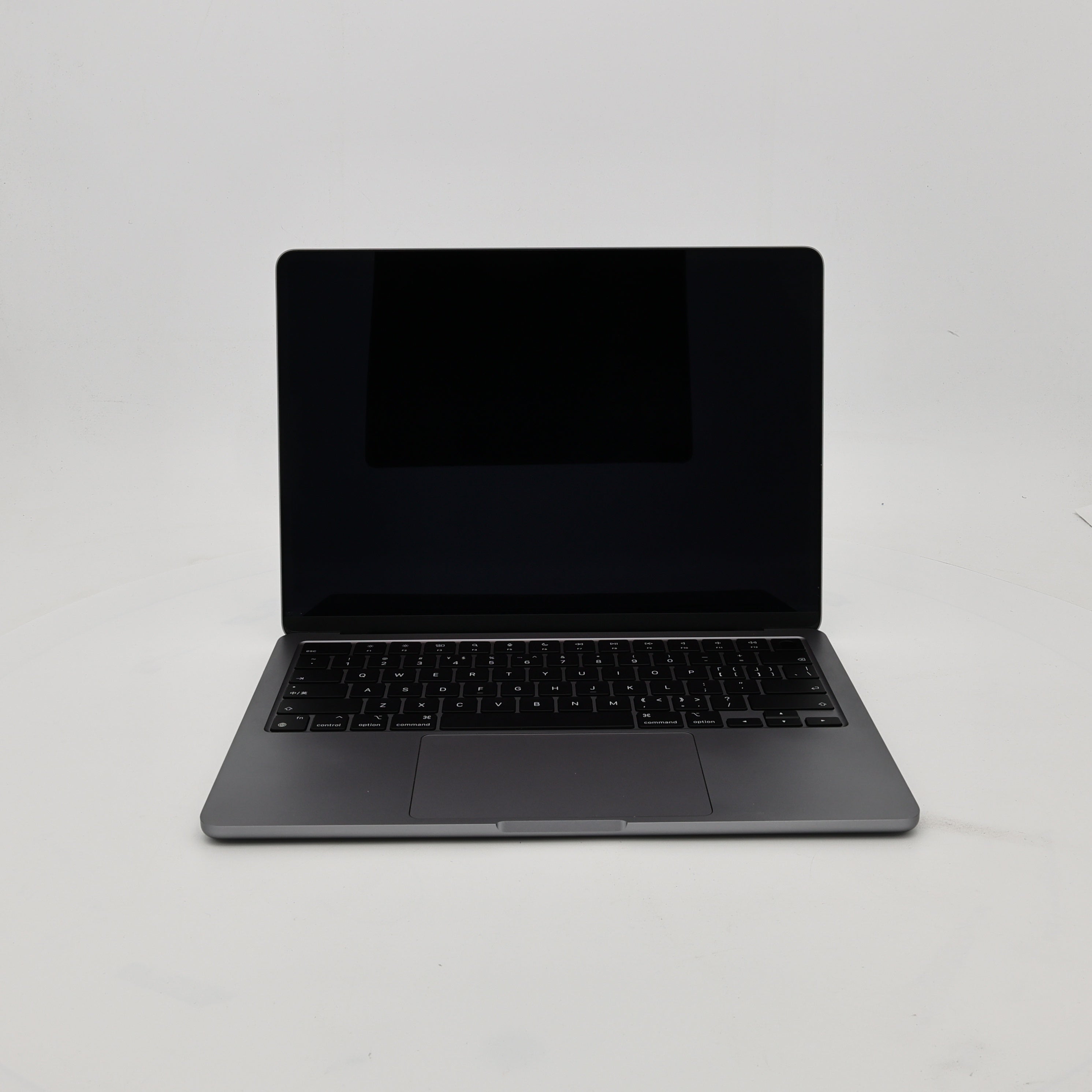 99新 Apple MacBook Air 22年 13寸 M2（8+8核） 8G RAM 256G SSD 深空灰色