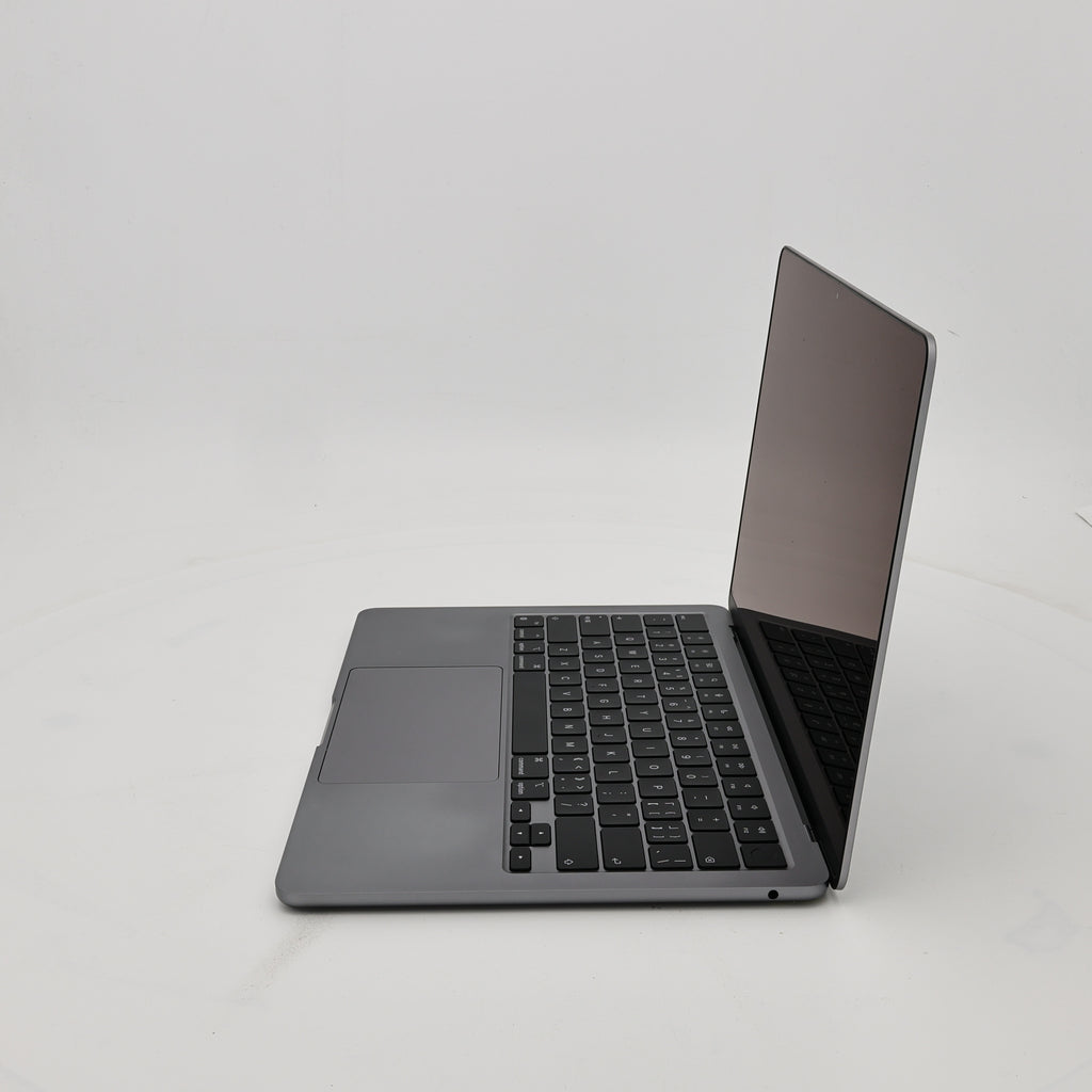 99新 Apple MacBook Air 22年 13寸 M2（8+8核） 8G RAM 256G SSD 深空灰色