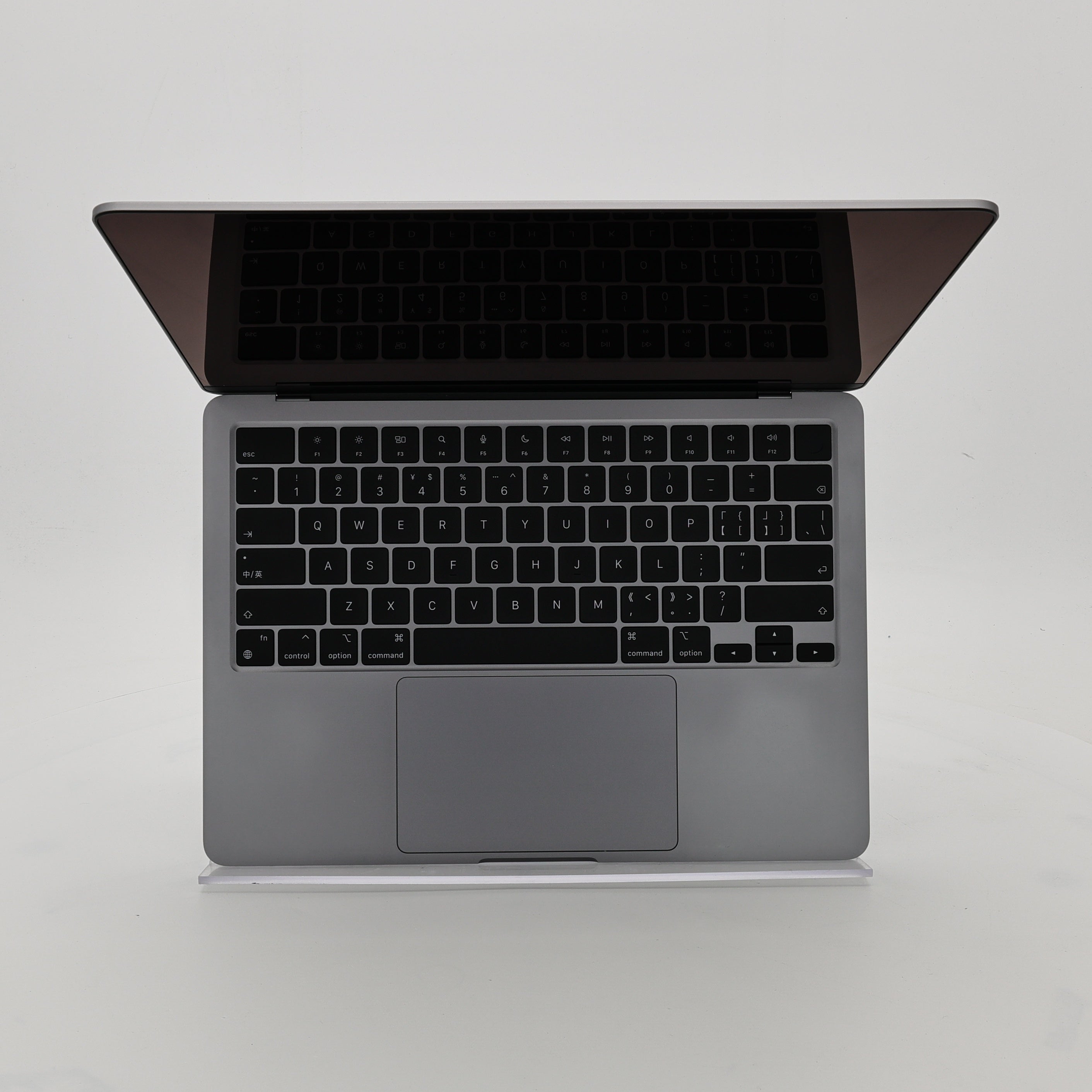 99新 Apple MacBook Air 22年 13寸 M2（8+8核） 8G RAM 256G SSD 深空灰色