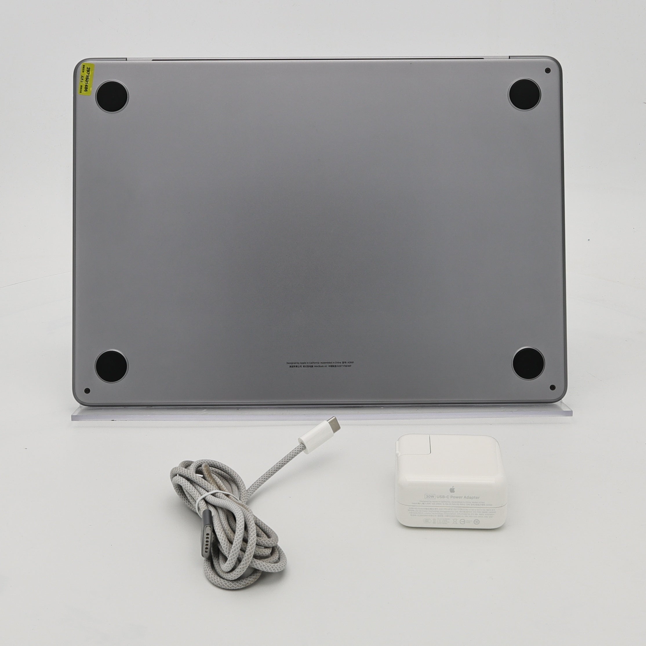 99新 Apple MacBook Air 22年 13寸 M2（8+8核） 8G RAM 256G SSD 深空灰色