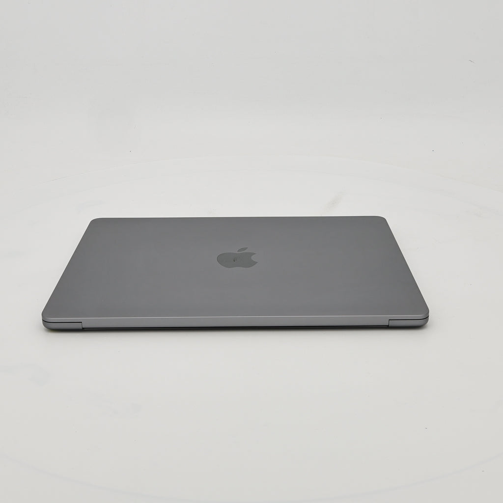 99新 Apple MacBook Air 22年 13寸 M2（8+8核） 8G RAM 256G SSD 深空灰色