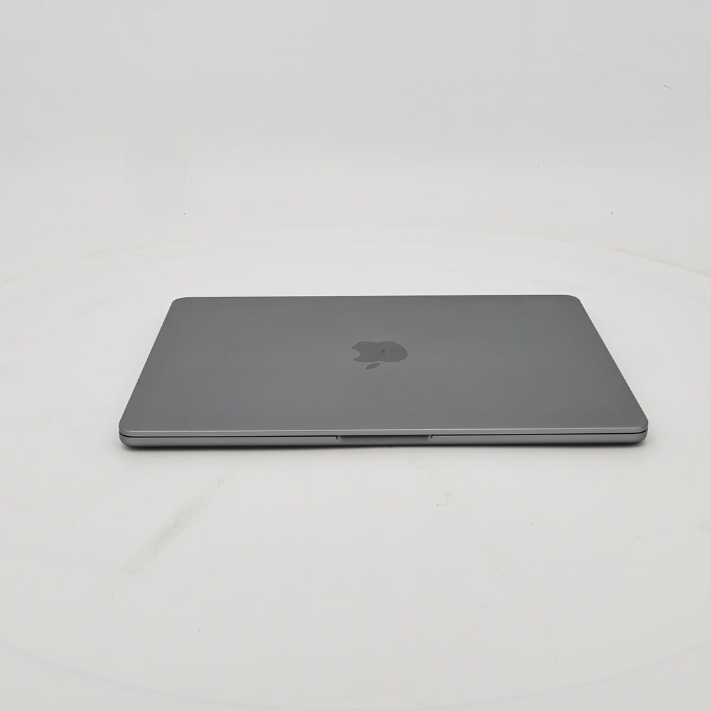 99新 Apple MacBook Air 22年 13寸 M2（8+8核） 8G RAM 256G SSD 深空灰色