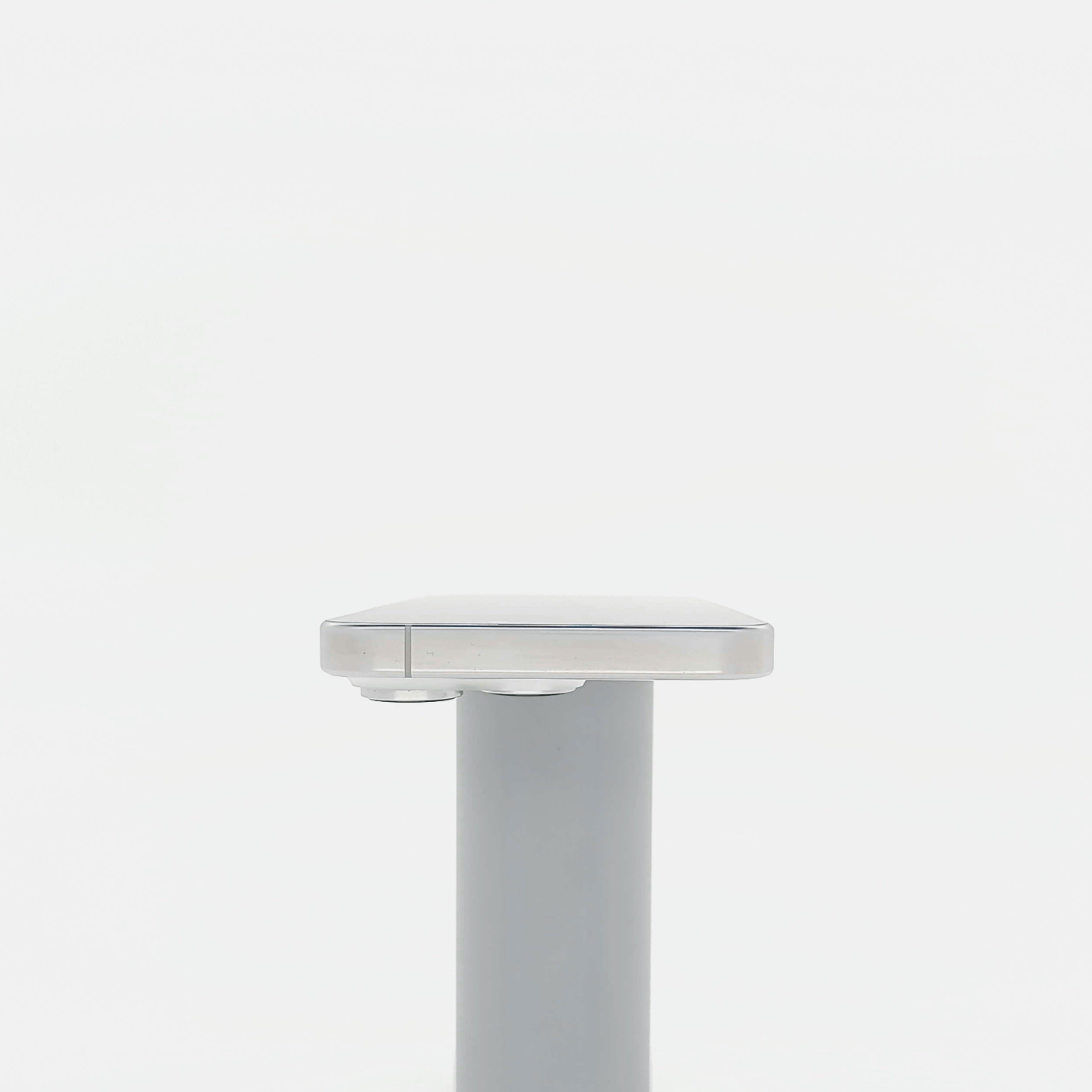 99新 Apple iPhone 16 Pro 128G 白色鈦金屬 中國大陸版