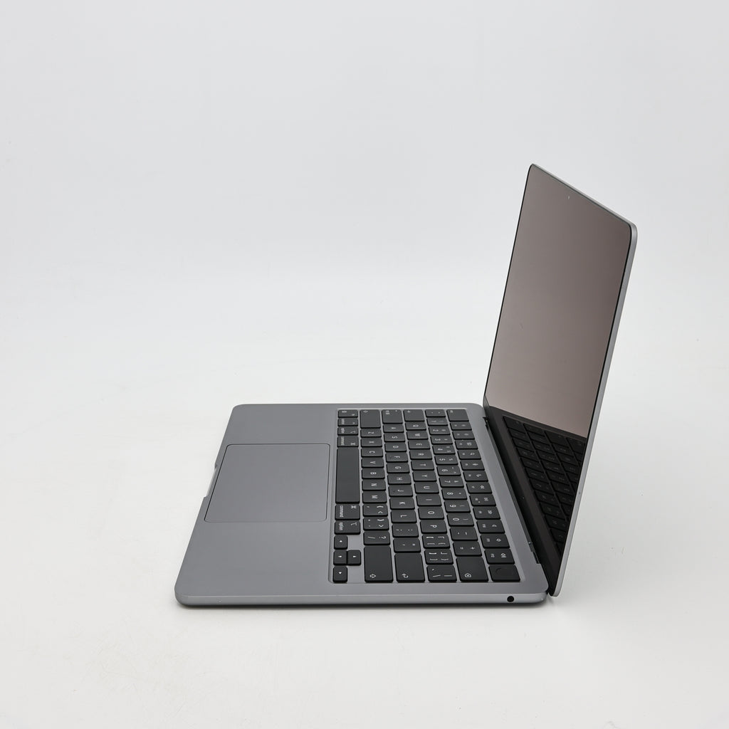 95新 Apple MacBook Air 22年 13寸 M2（8+10核） 8G RAM 512G SSD 深空灰色