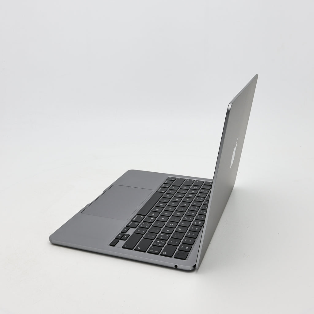 95新 Apple MacBook Air 22年 13寸 M2（8+10核） 8G RAM 512G SSD 深空灰色