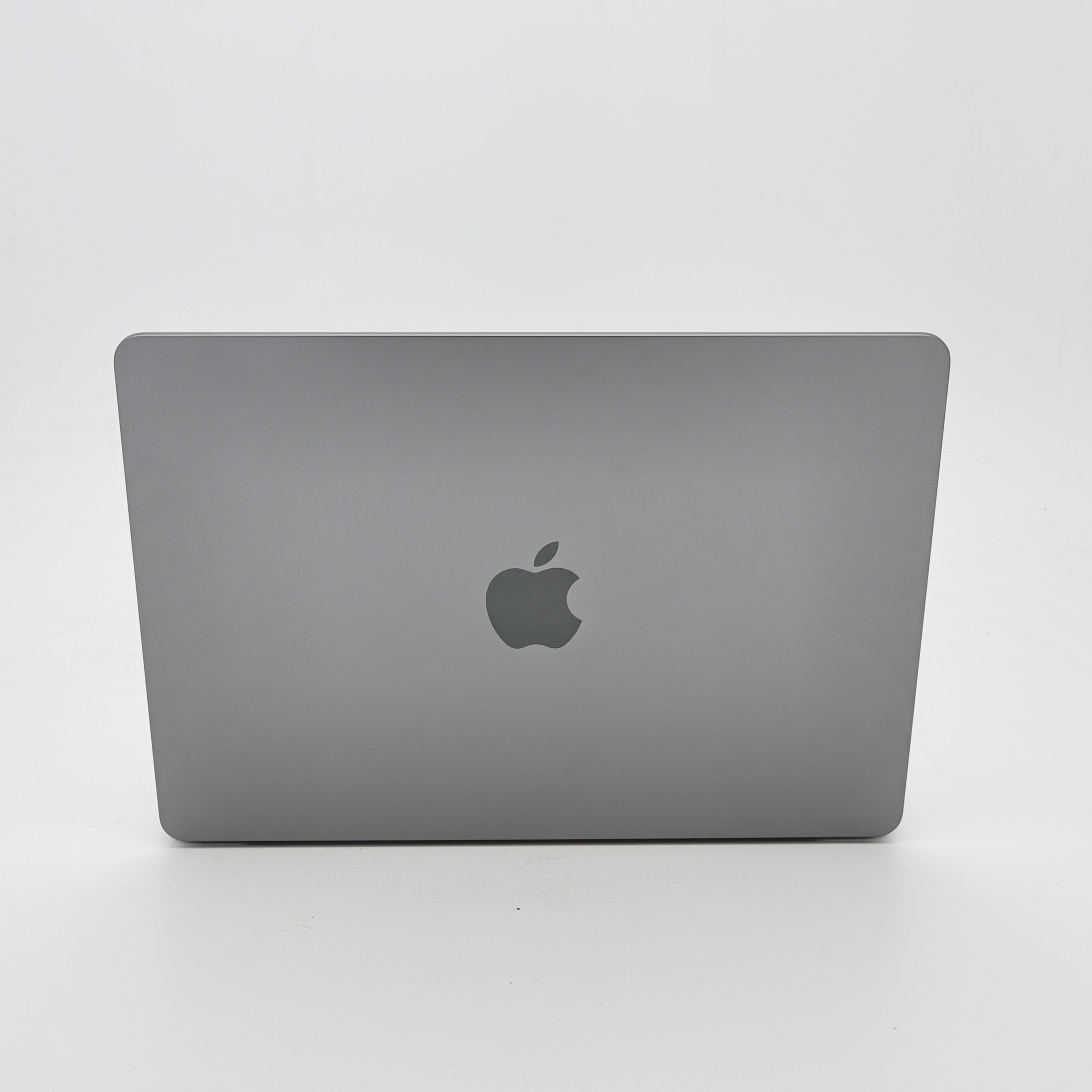 95新 Apple MacBook Air 22年 13寸 M2（8+10核） 8G RAM 512G SSD 深空灰色