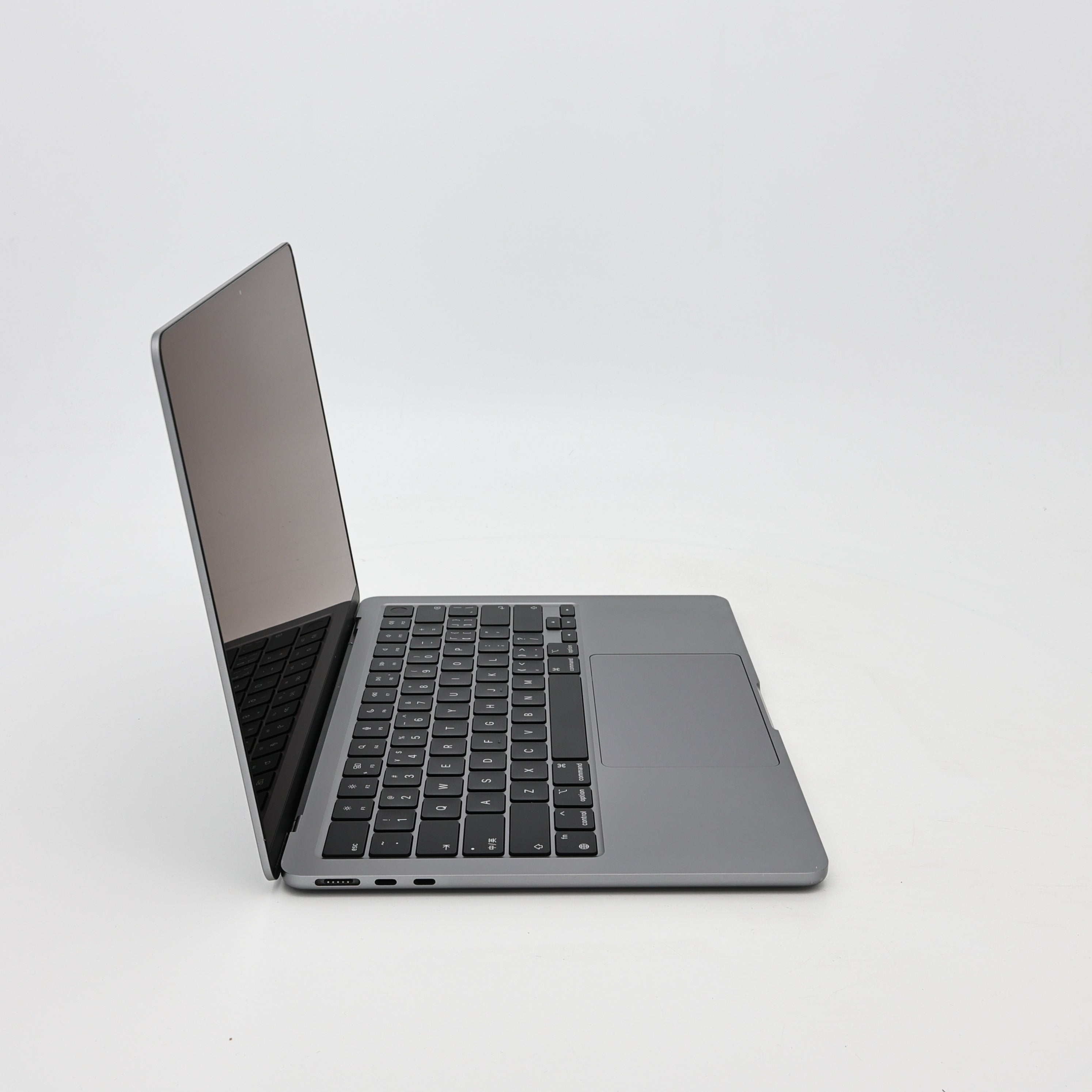 95新 Apple MacBook Air 22年 13寸 M2（8+10核） 8G RAM 512G SSD 深空灰色