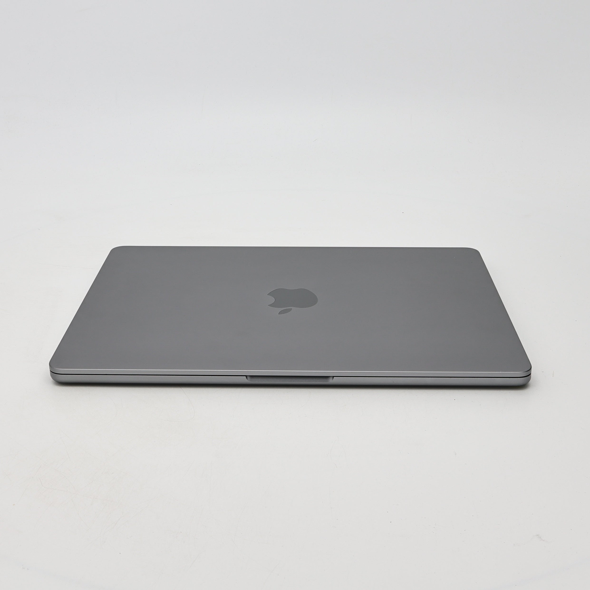 95新 Apple MacBook Air 22年 13寸 M2（8+10核） 8G RAM 512G SSD 深空灰色