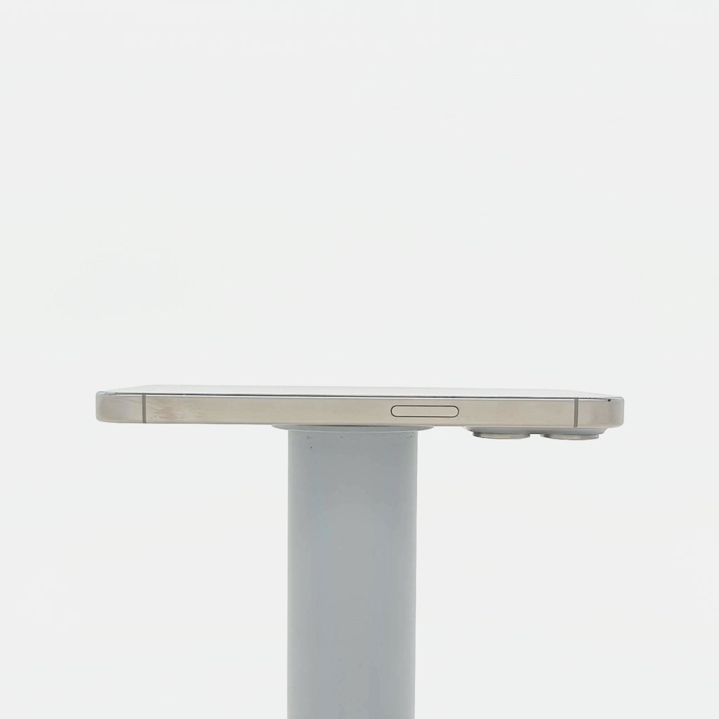 95新 Apple iPhone 15 Pro 128G 原色鈦金屬 中國大陸版