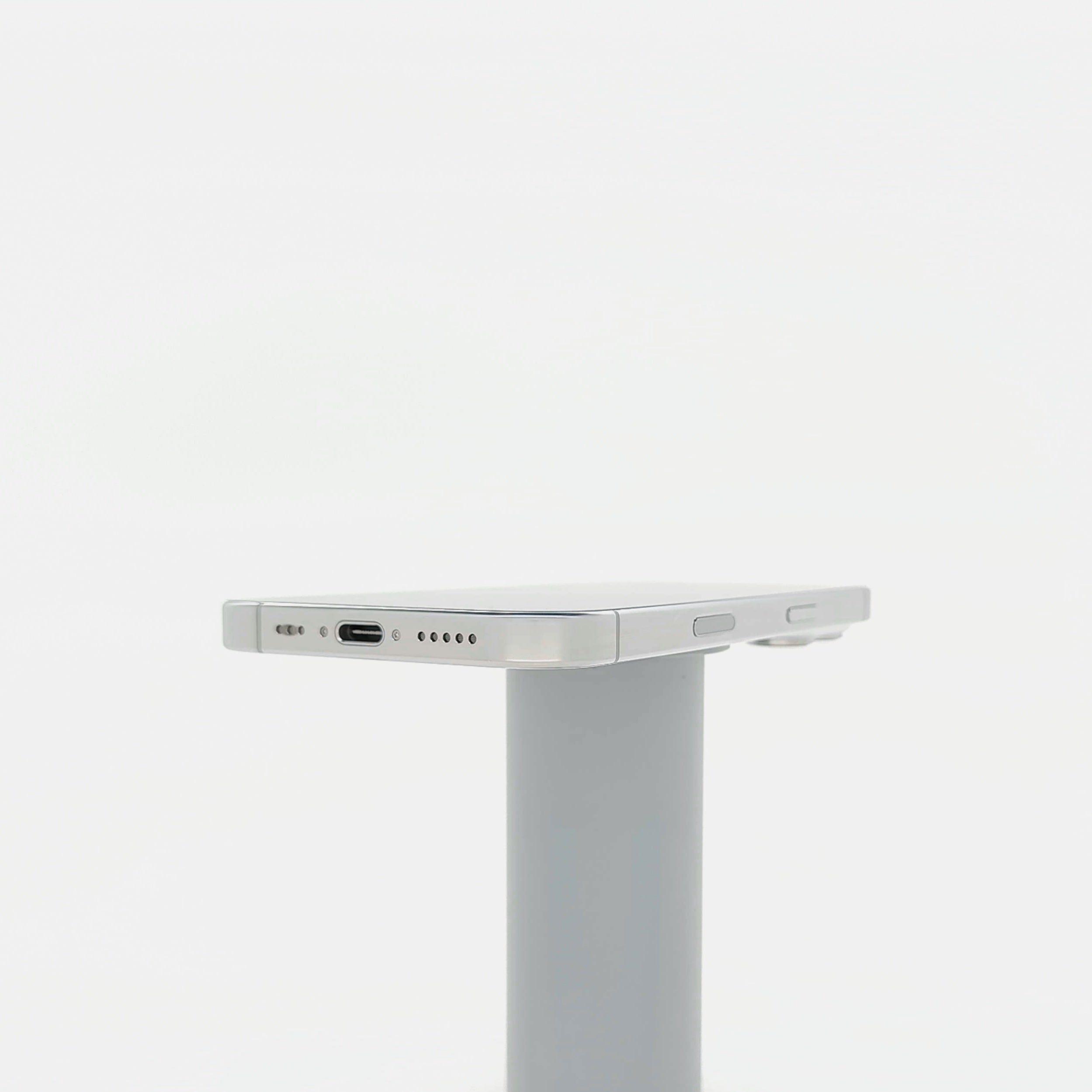 95新 Apple iPhone 16 Pro 128G 白色鈦金屬 中國大陸版