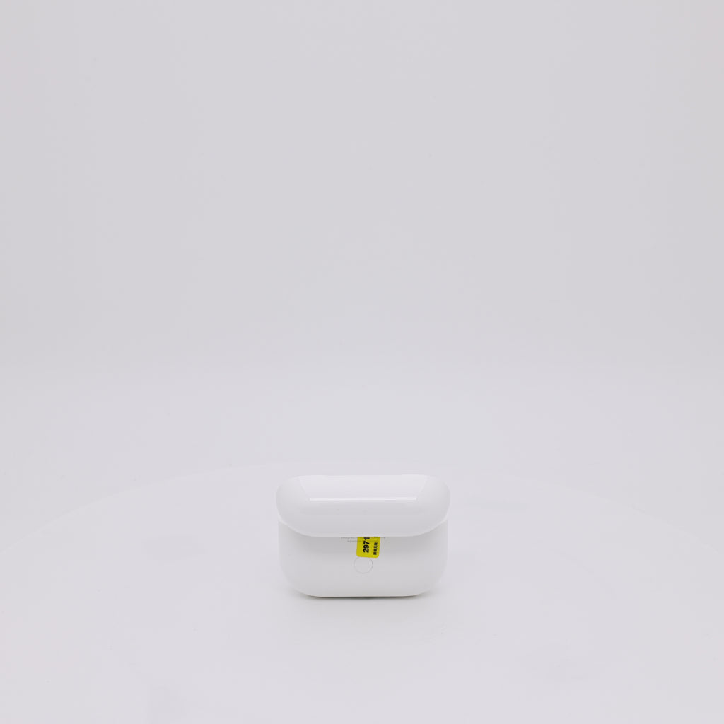 99新 Apple AirPods Pro 2 白色