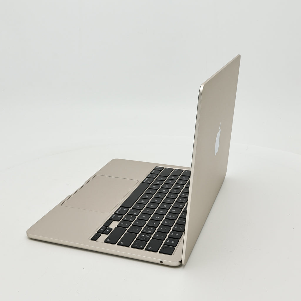 99新 Apple MacBook Air 22年 13寸 M2（8+8核） 16G RAM 256G SSD 星光色