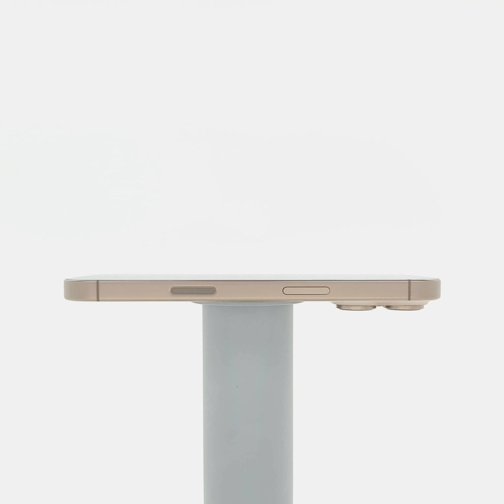 95新 Apple iPhone 16 Pro 128G 沙漠色鈦金屬 中國大陸版