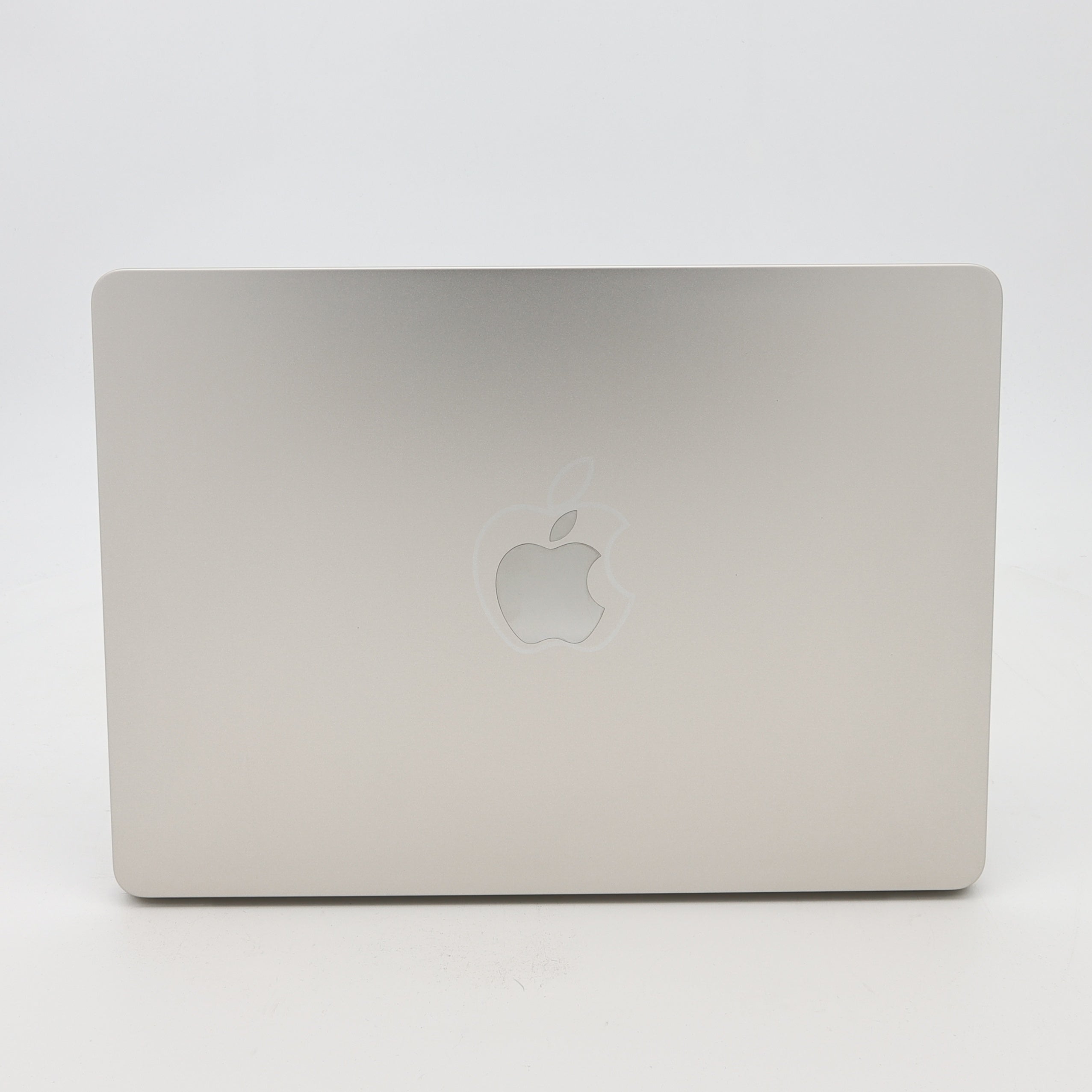 95新 Apple MacBook Air 22年 13寸 M2（8+8核） 8G RAM 256G SSD 星光色