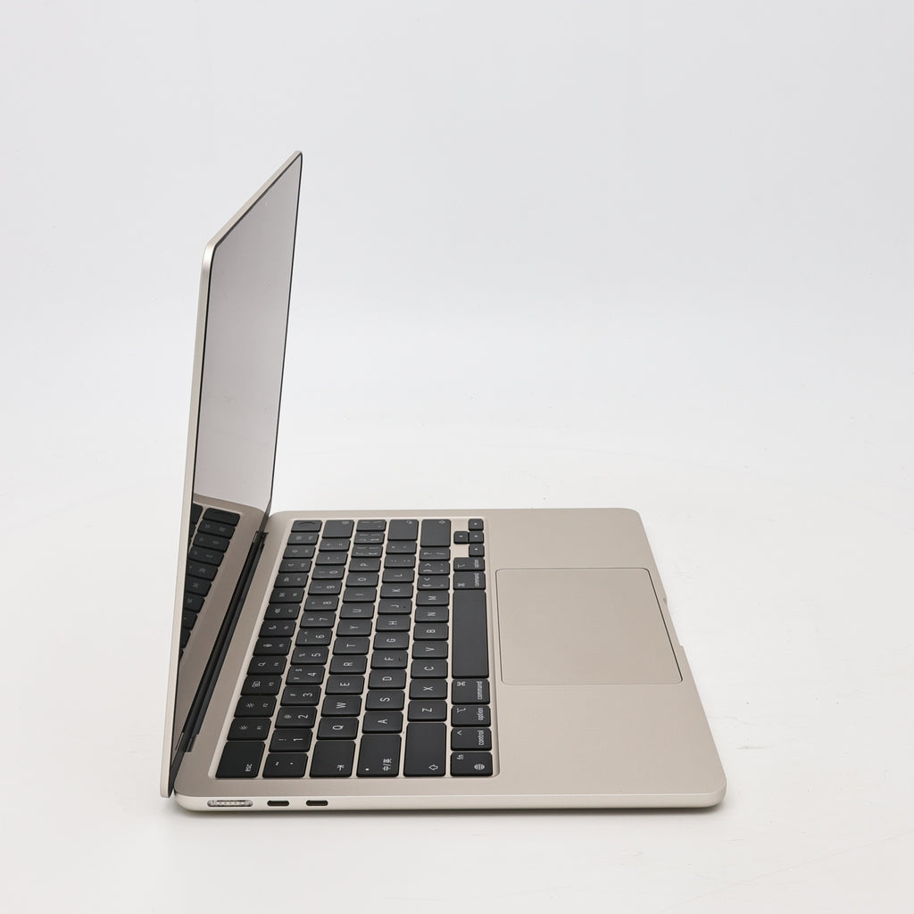 99新 Apple MacBook Air 22年 13寸 M2（8+8核） 8G RAM 256G SSD 星光色