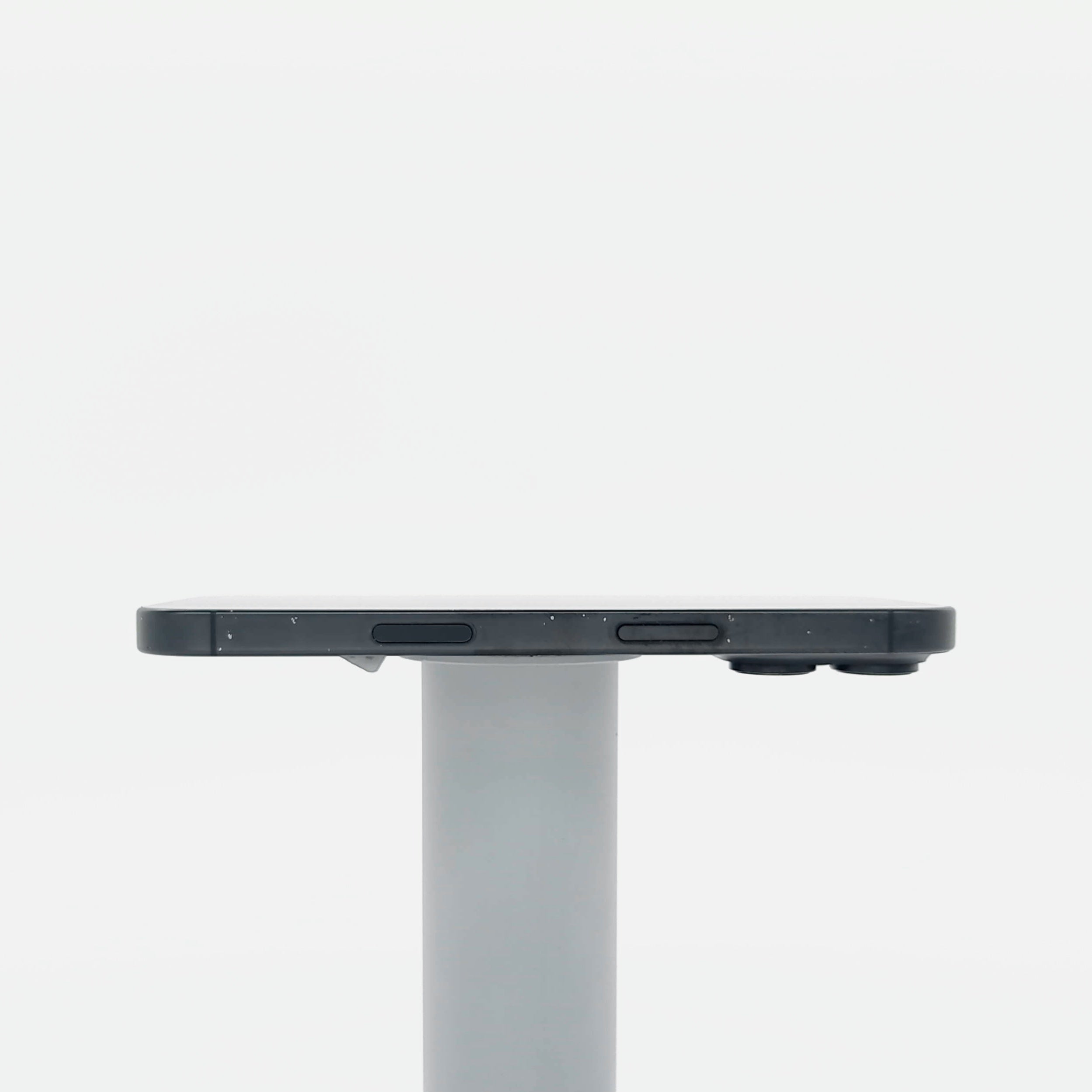 95新 Apple iPhone 16 Pro 128G 黑色鈦金屬 中國大陸版