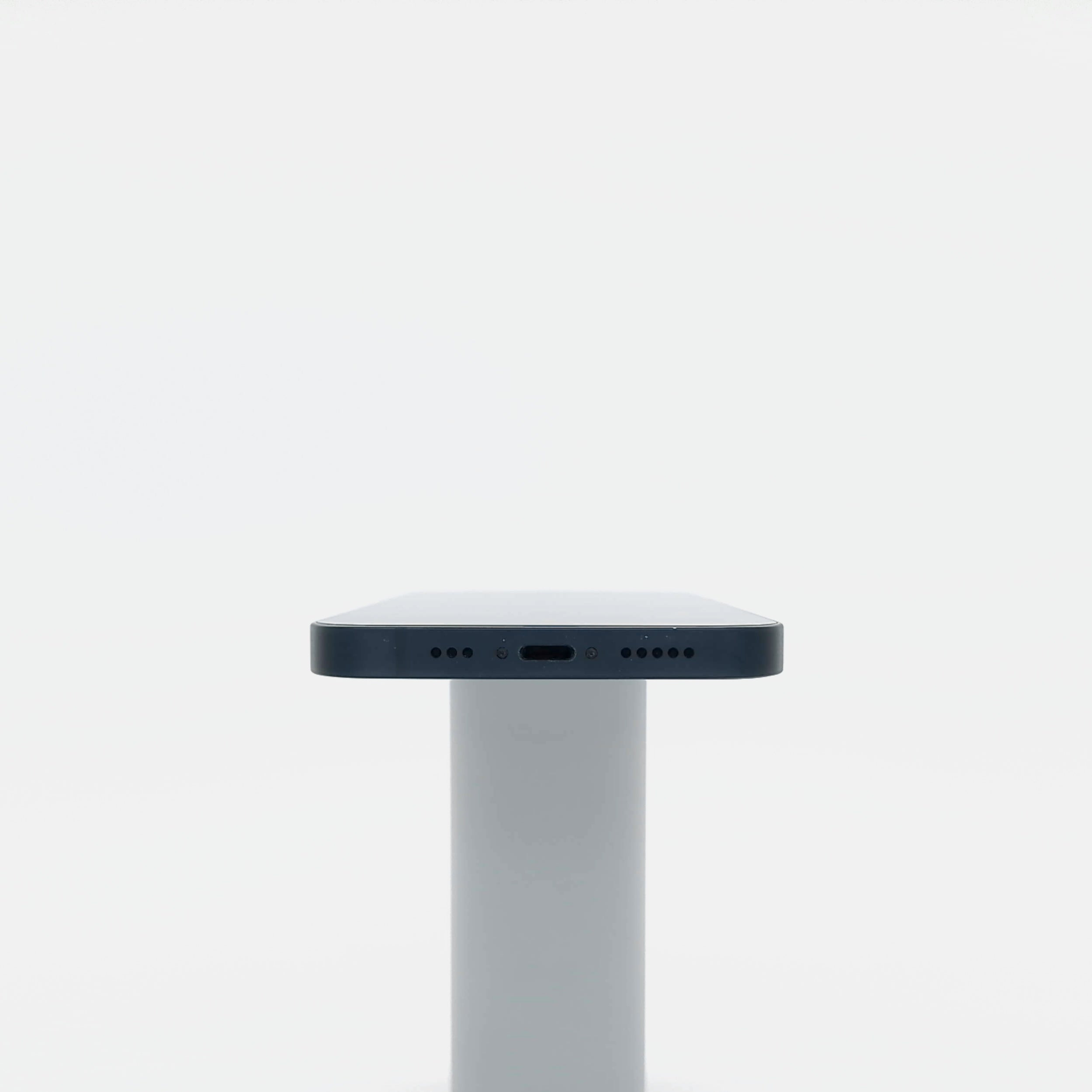 95新 Apple iPhone 13 128G 午夜色 中國大陸版