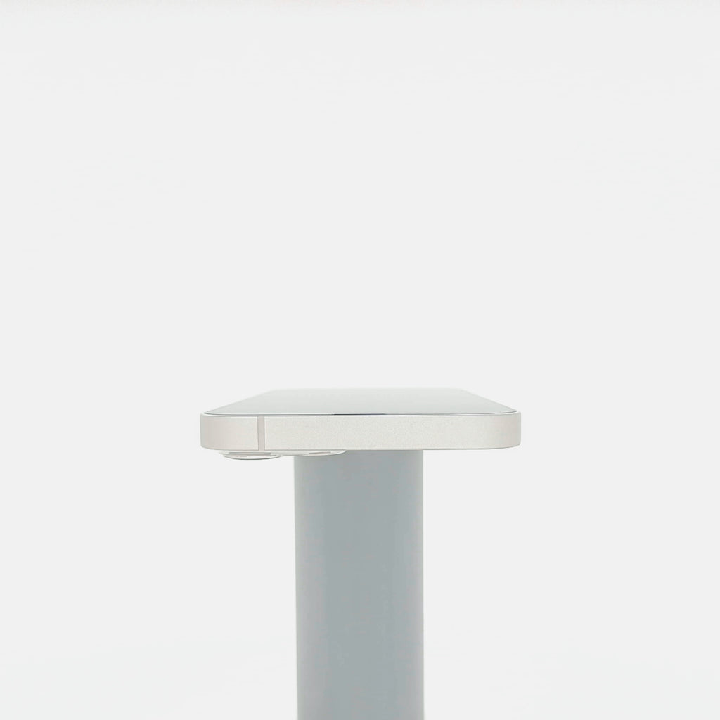 95新 Apple iPhone 13 256G 星光色 中國大陸版