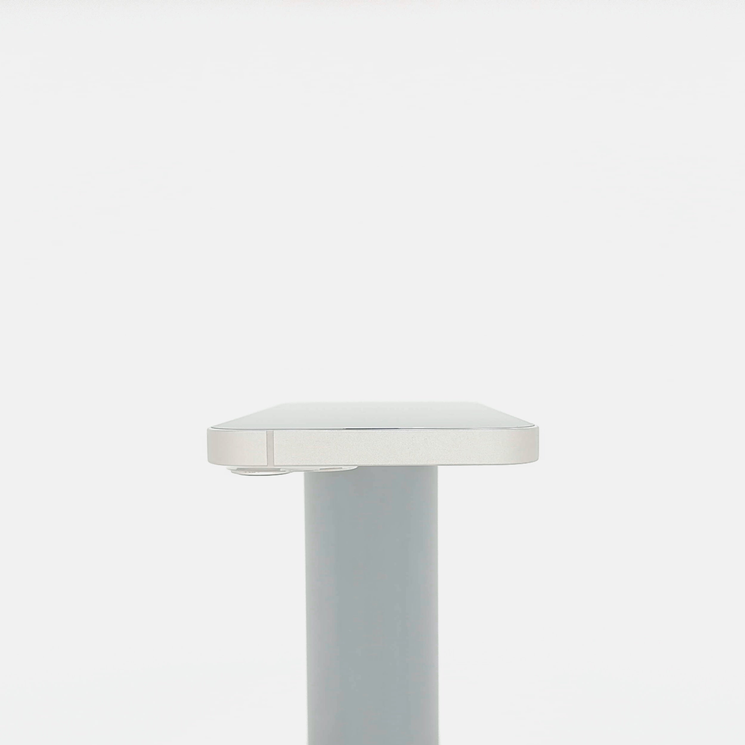 95新 Apple iPhone 13 256G 星光色 中國大陸版