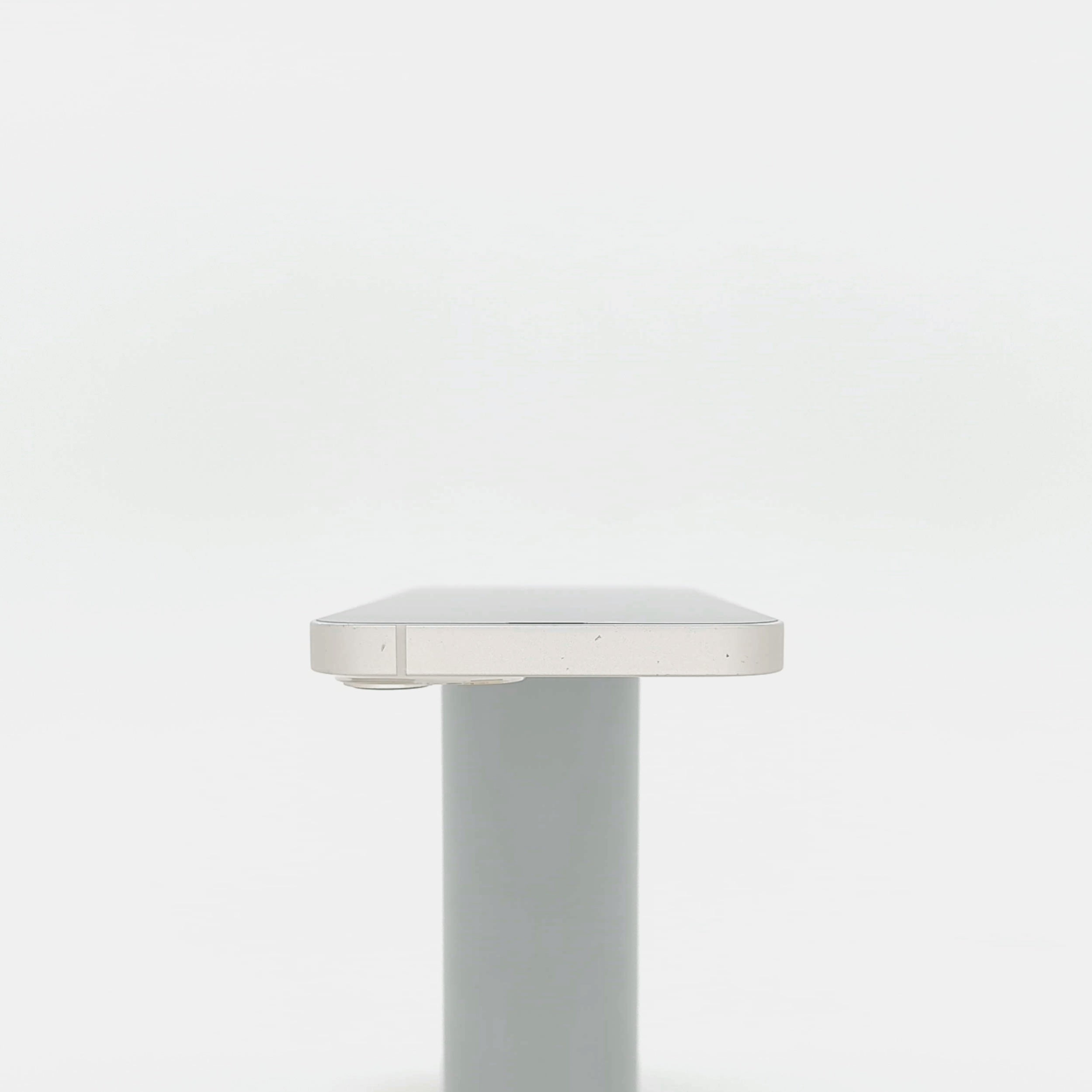 95新 Apple iPhone 13 256G 星光色 中國大陸版