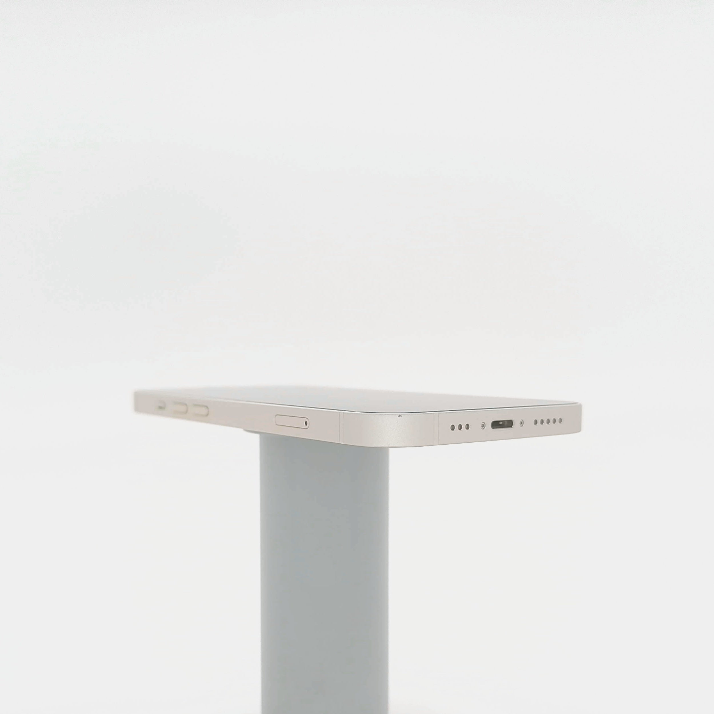 95新 Apple iPhone 13 128G 星光色 中國大陸版