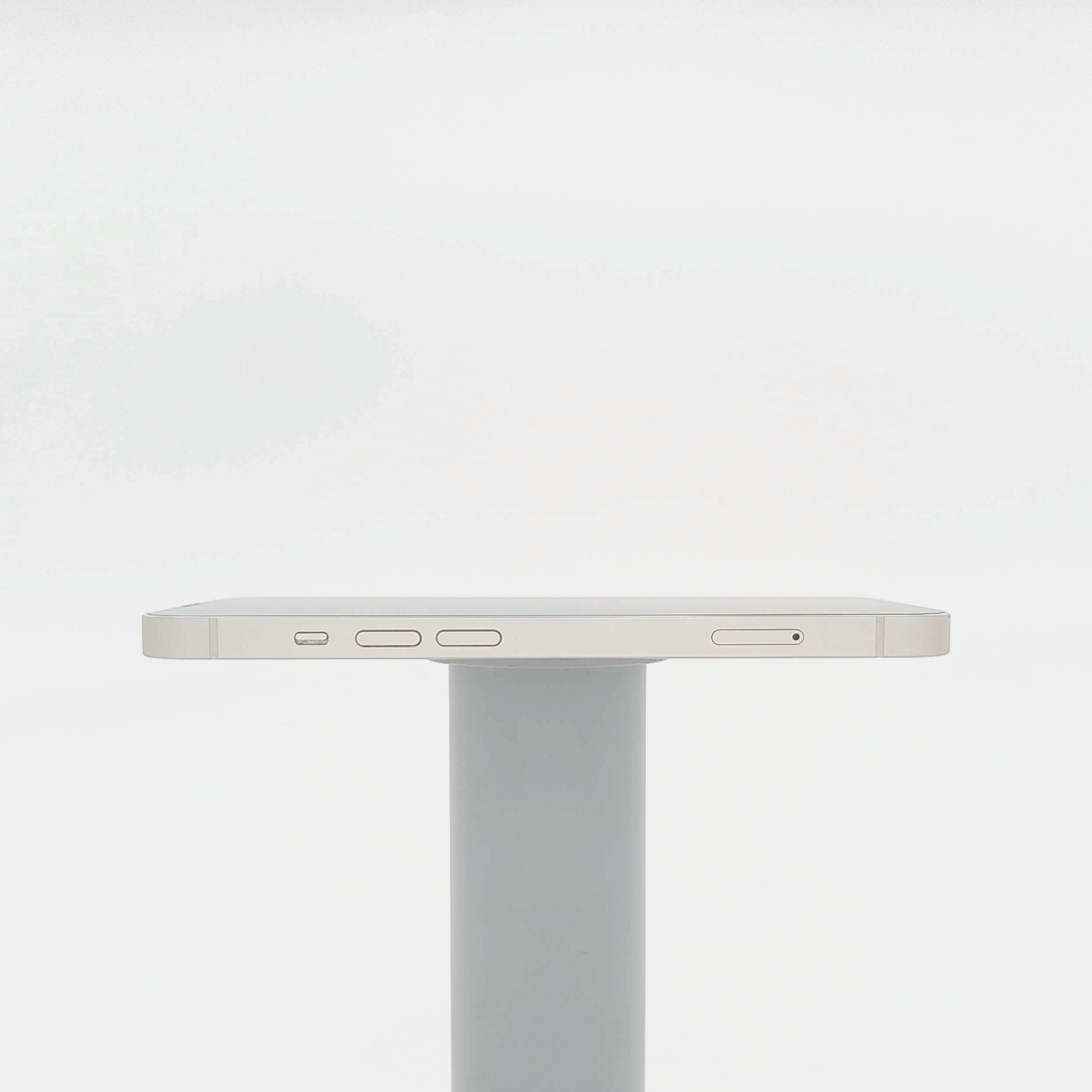 95新 Apple iPhone 13 128G 星光色 中國大陸版