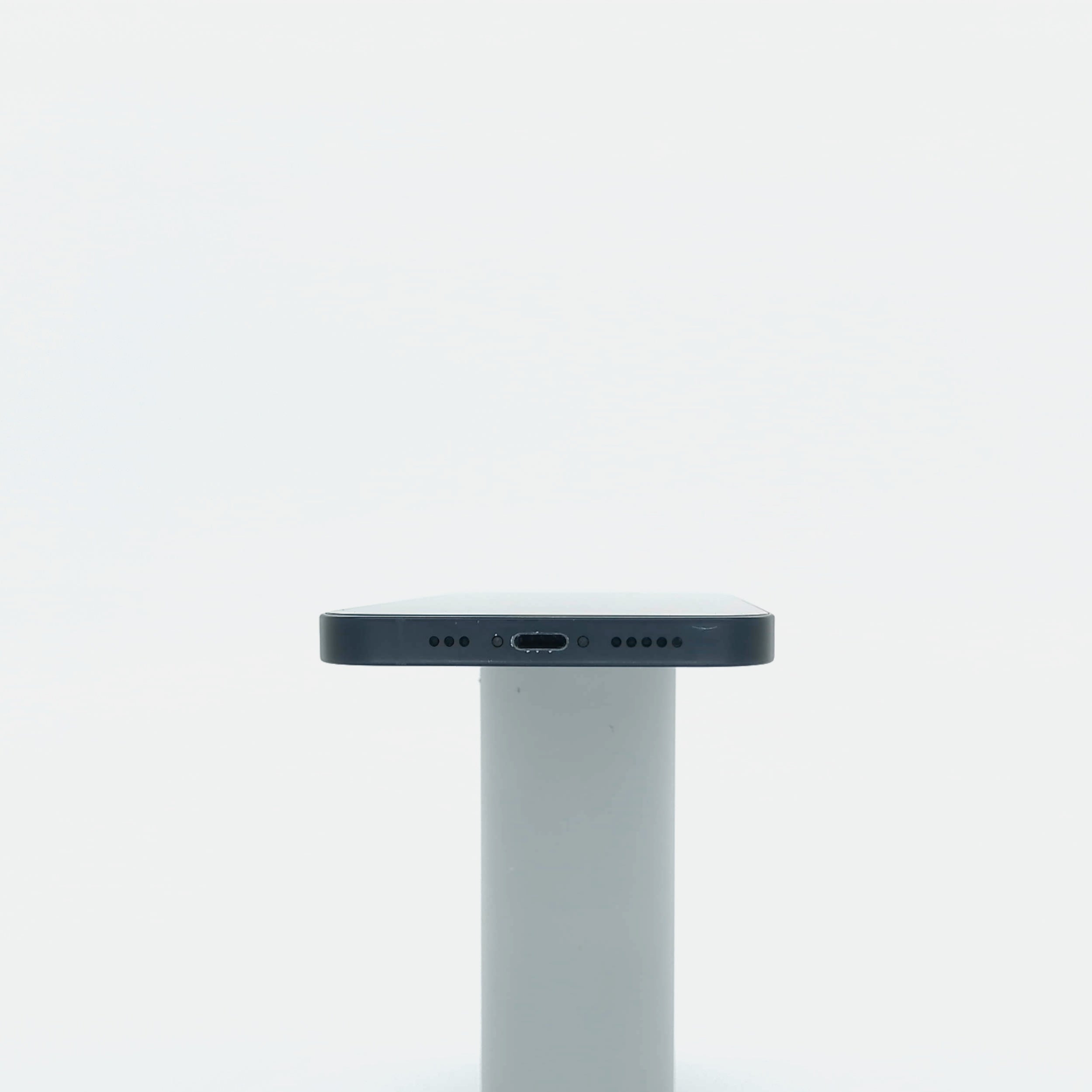95新 Apple iPhone 13 256G 午夜色 中國大陸版