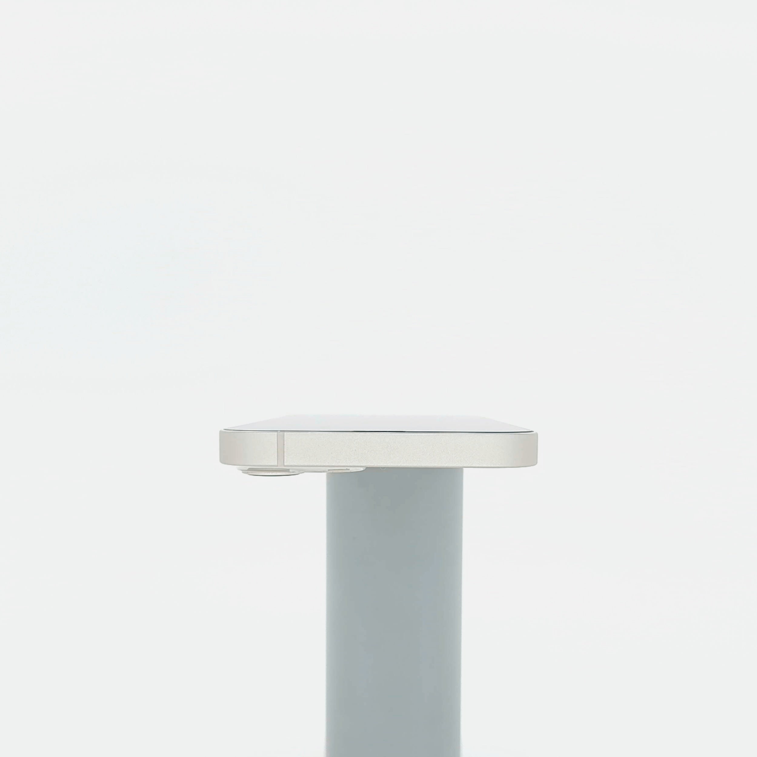 95新 Apple iPhone 13 256G 星光色 中國大陸版