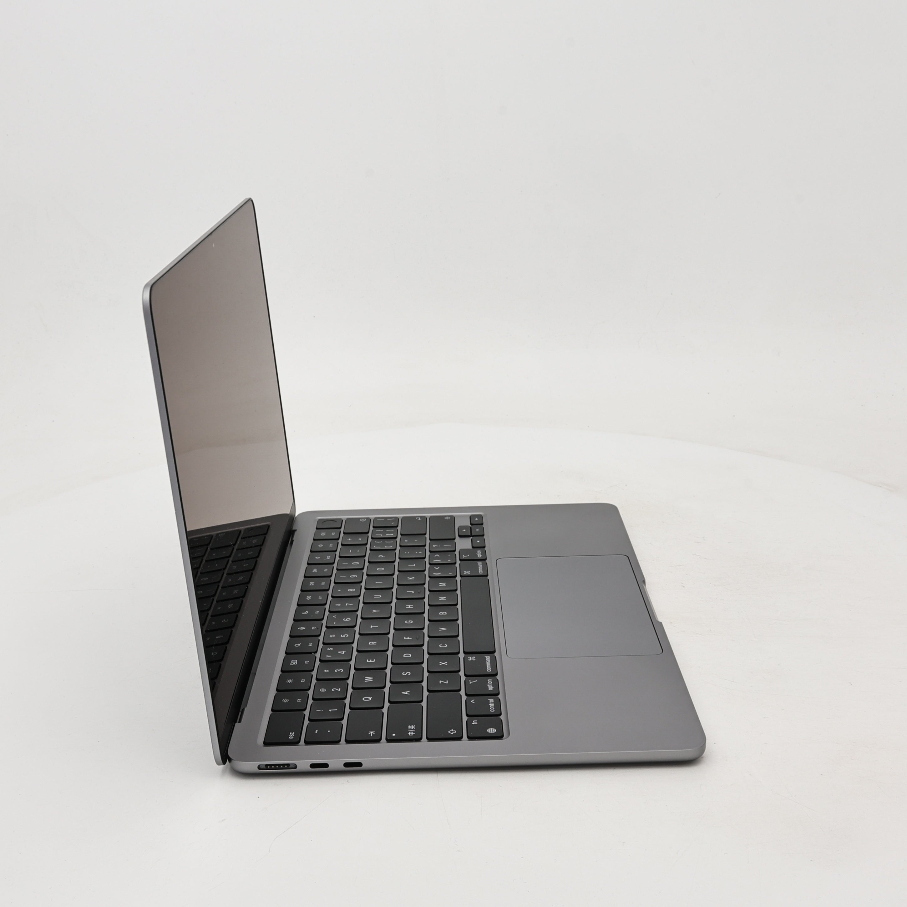 95新 Apple MacBook Air 24年 13寸 M3（8+8核） 8G RAM 256G SSD 深空灰色