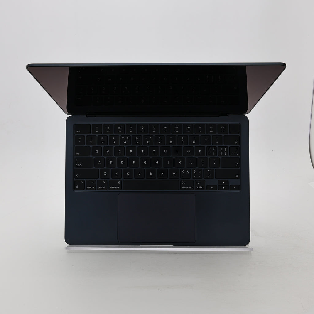 95新 Apple MacBook Air 22年 13寸 M2（8+8核） 8G RAM 256G SSD 午夜色
