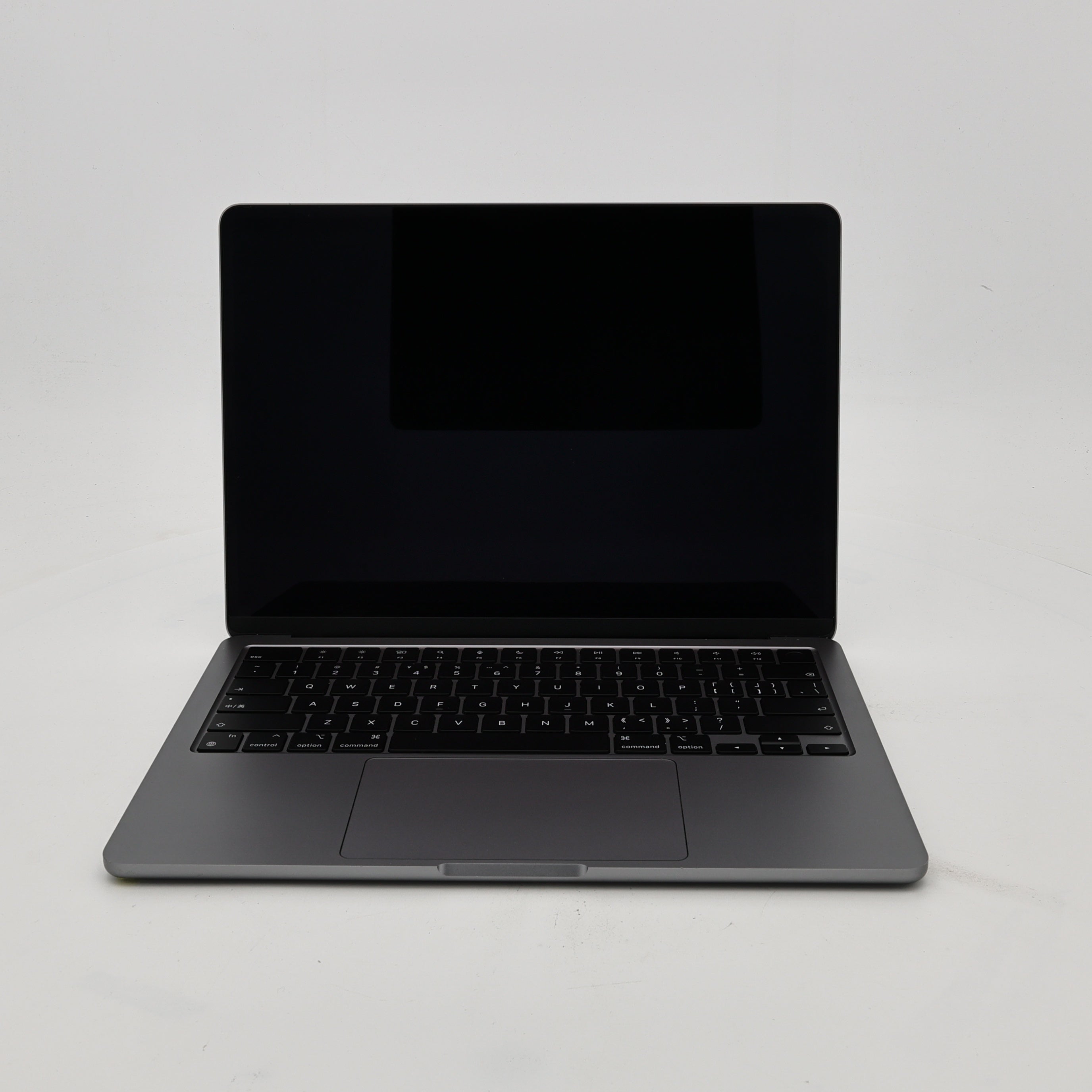 95新 Apple MacBook Air 22年 13寸 M2（8+8核） 8G RAM 512G SSD 深空灰色