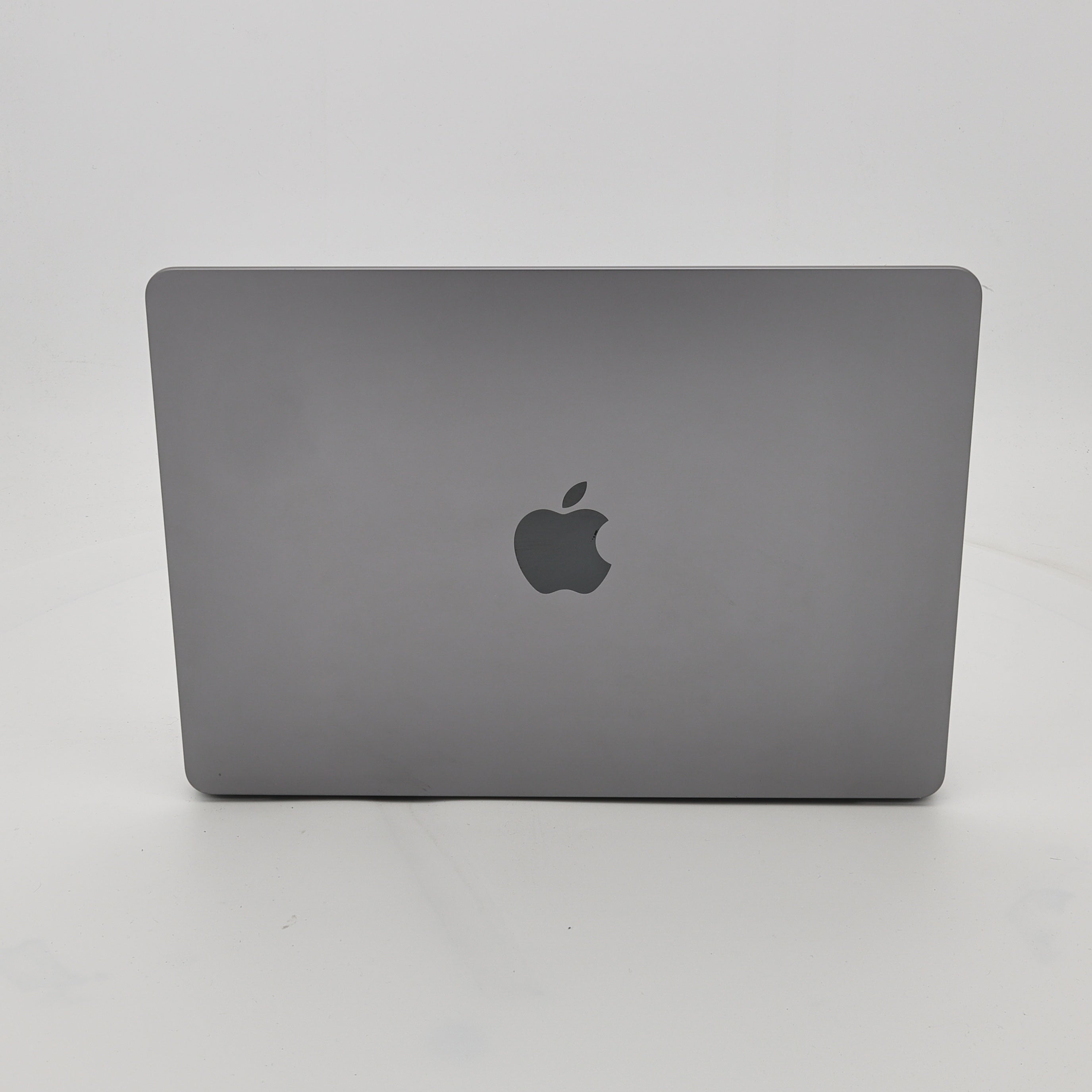 95新 Apple MacBook Air 22年 13寸 M2（8+8核） 8G RAM 512G SSD 深空灰色