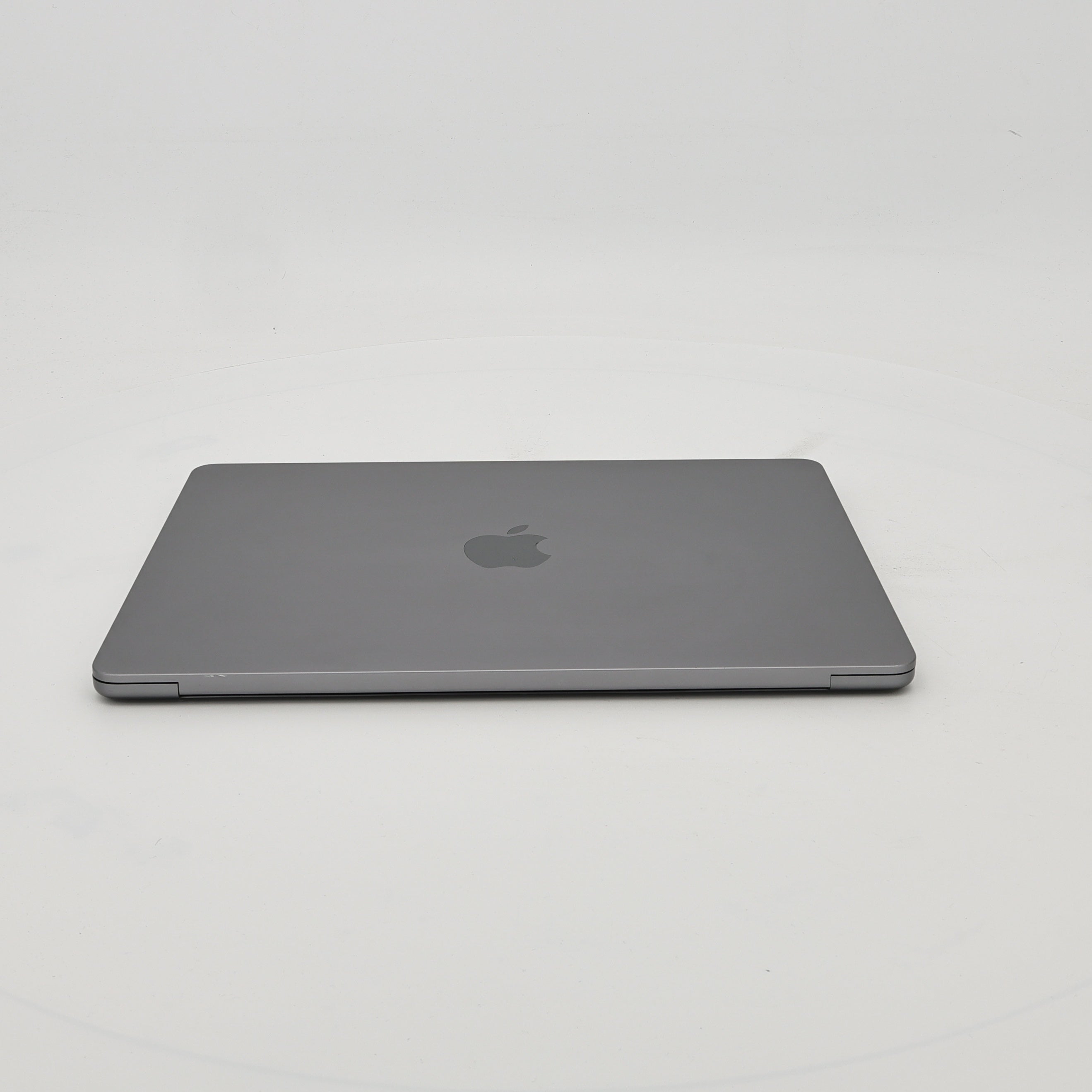 95新 Apple MacBook Air 22年 13寸 M2（8+8核） 8G RAM 512G SSD 深空灰色