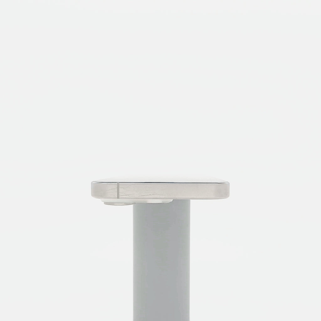 95新 Apple iPhone 15 Pro 128G 白色鈦金屬 中國大陸版