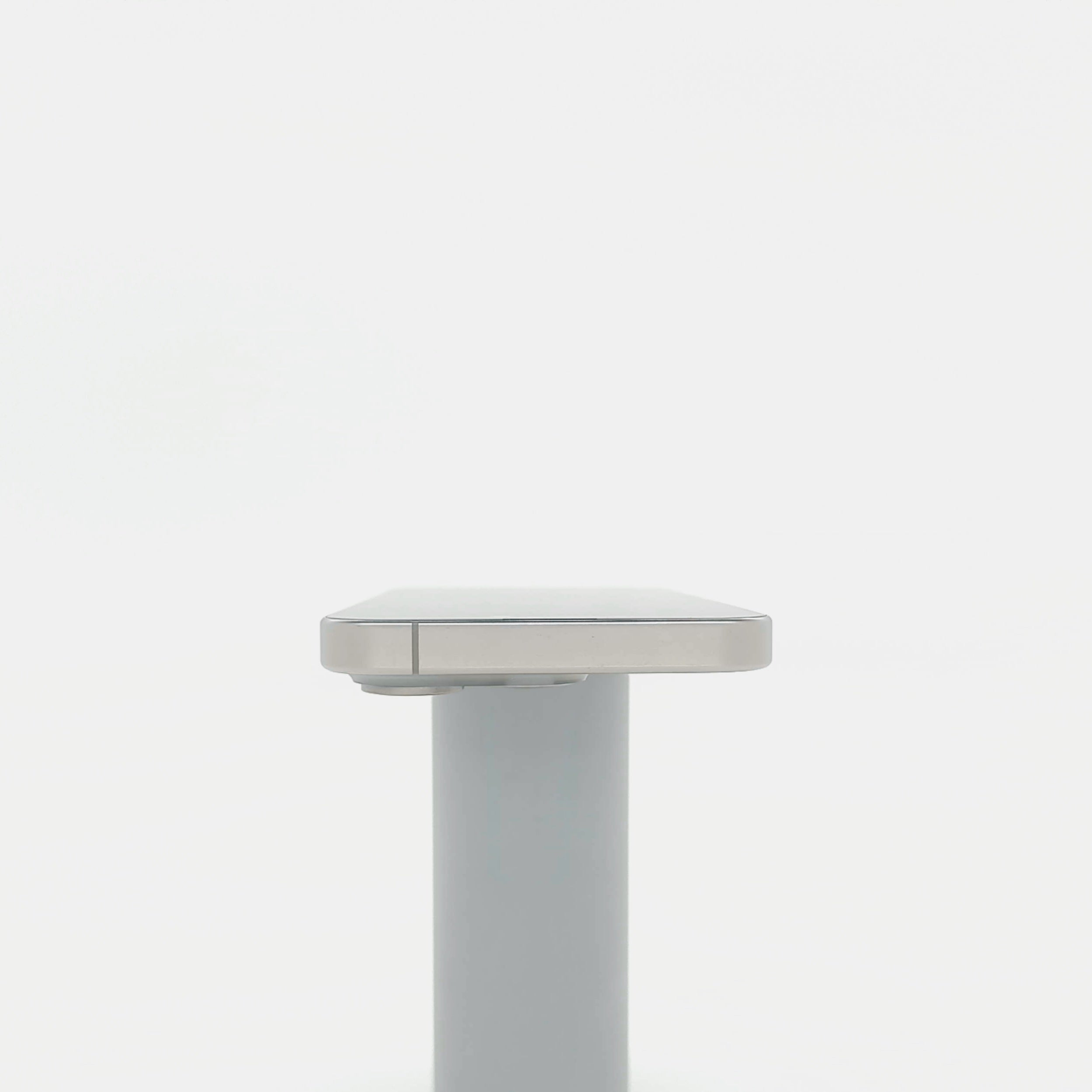 95新 Apple iPhone 15 Pro 256G 原色鈦金屬 中國大陸版