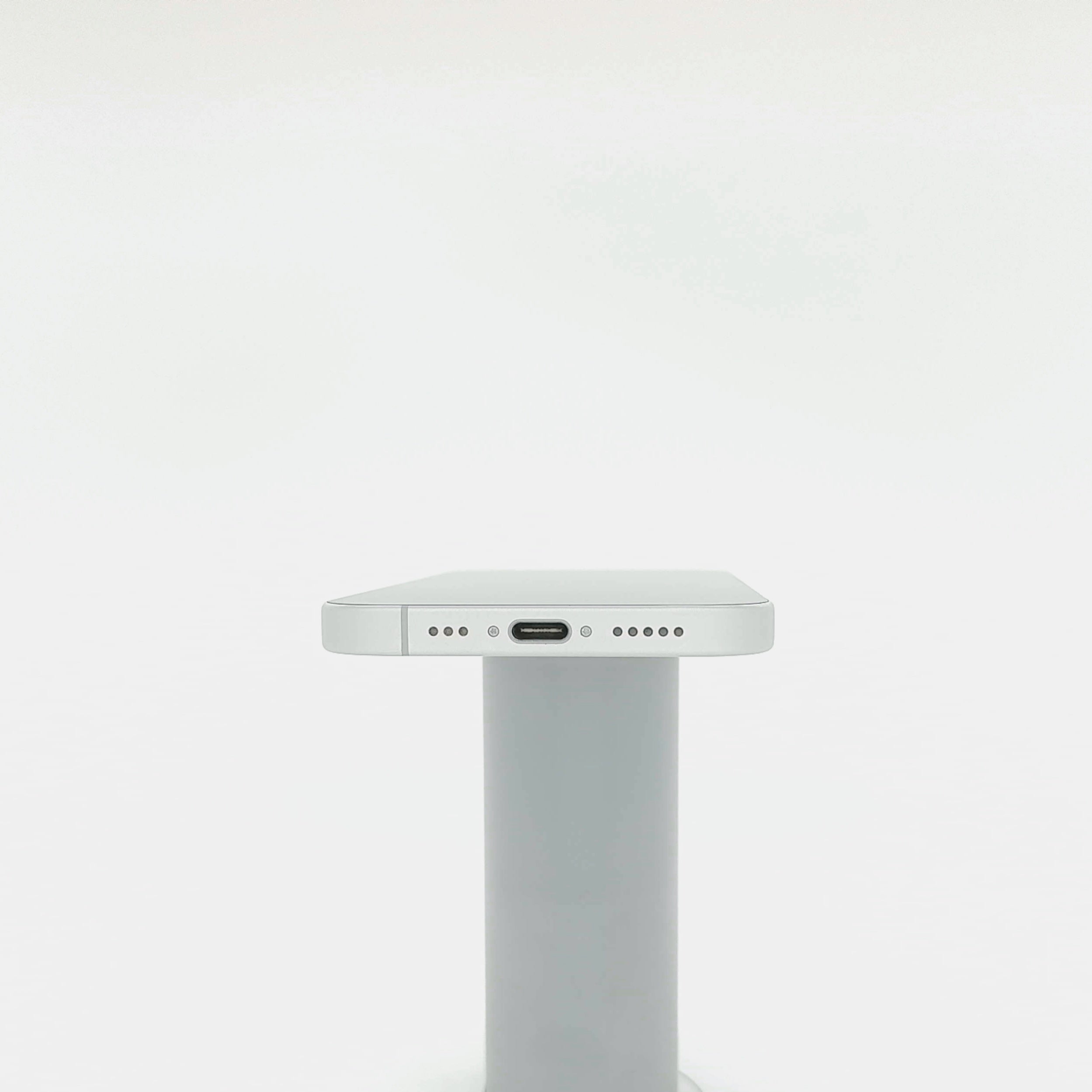 95新 Apple iPhone 16 256G 白色 中國大陸版