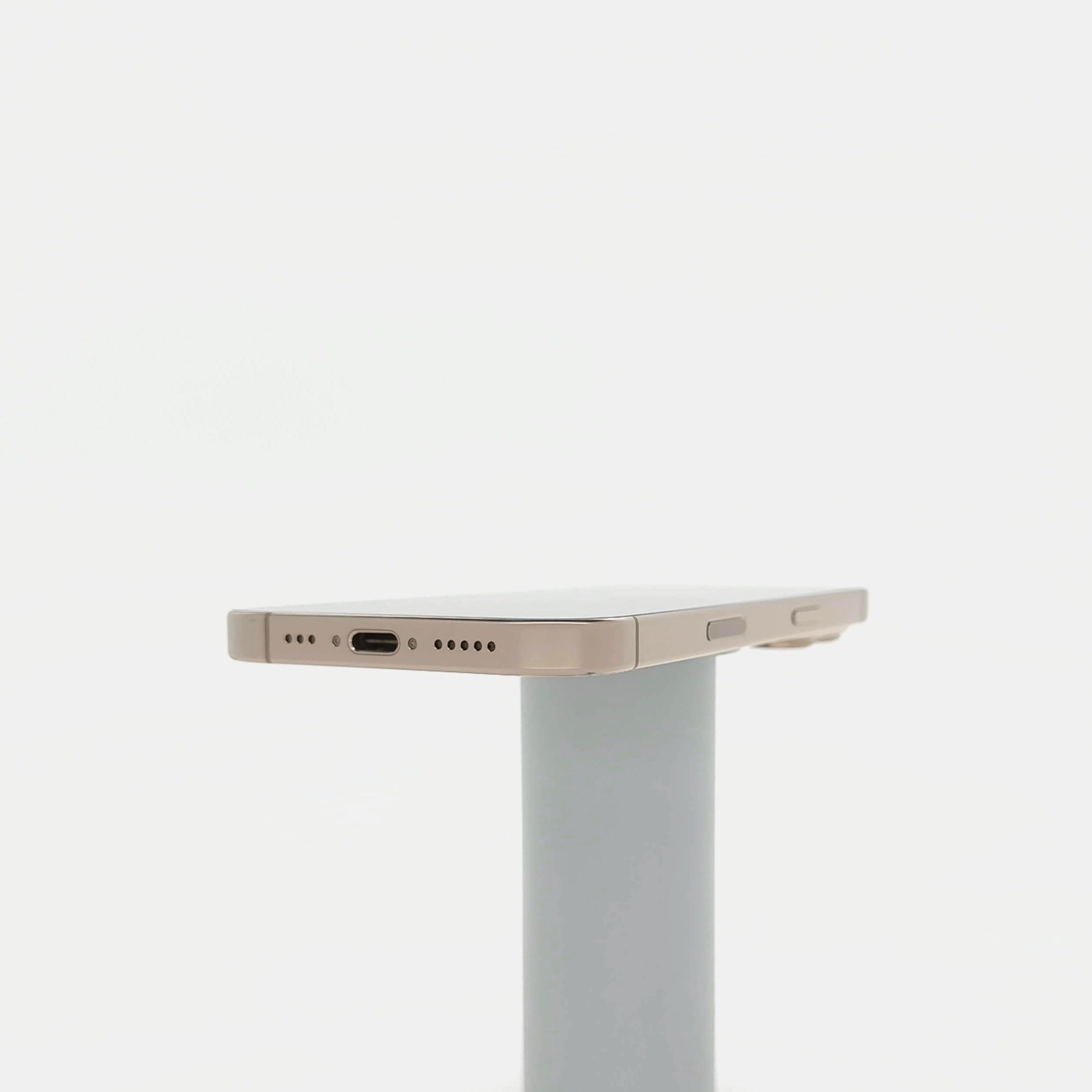 95新 Apple iPhone 16 Pro 128G 沙漠色鈦金屬 中國大陸版