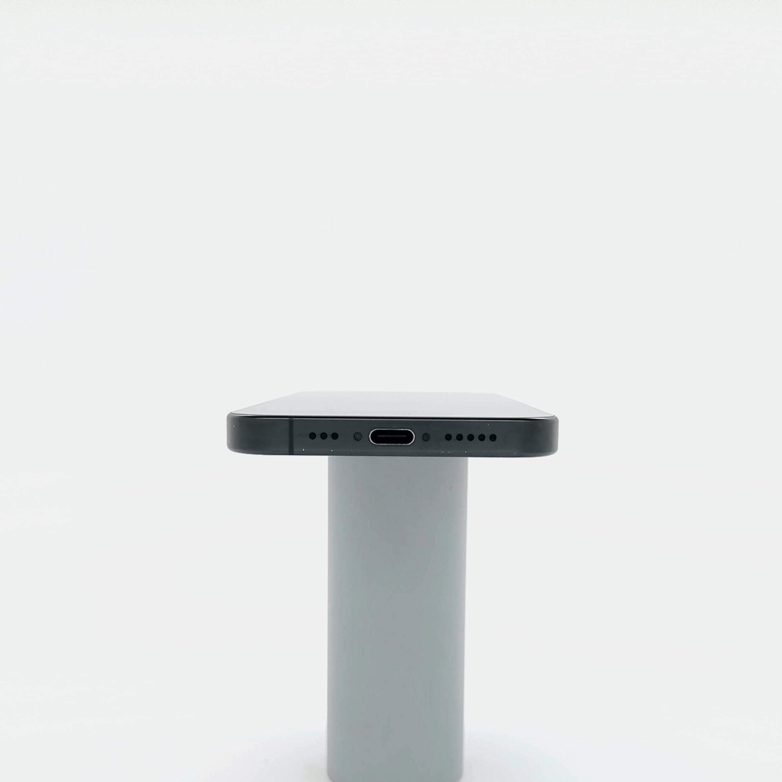 95新 Apple iPhone 16 Pro 128G 黑色鈦金屬 中國大陸版