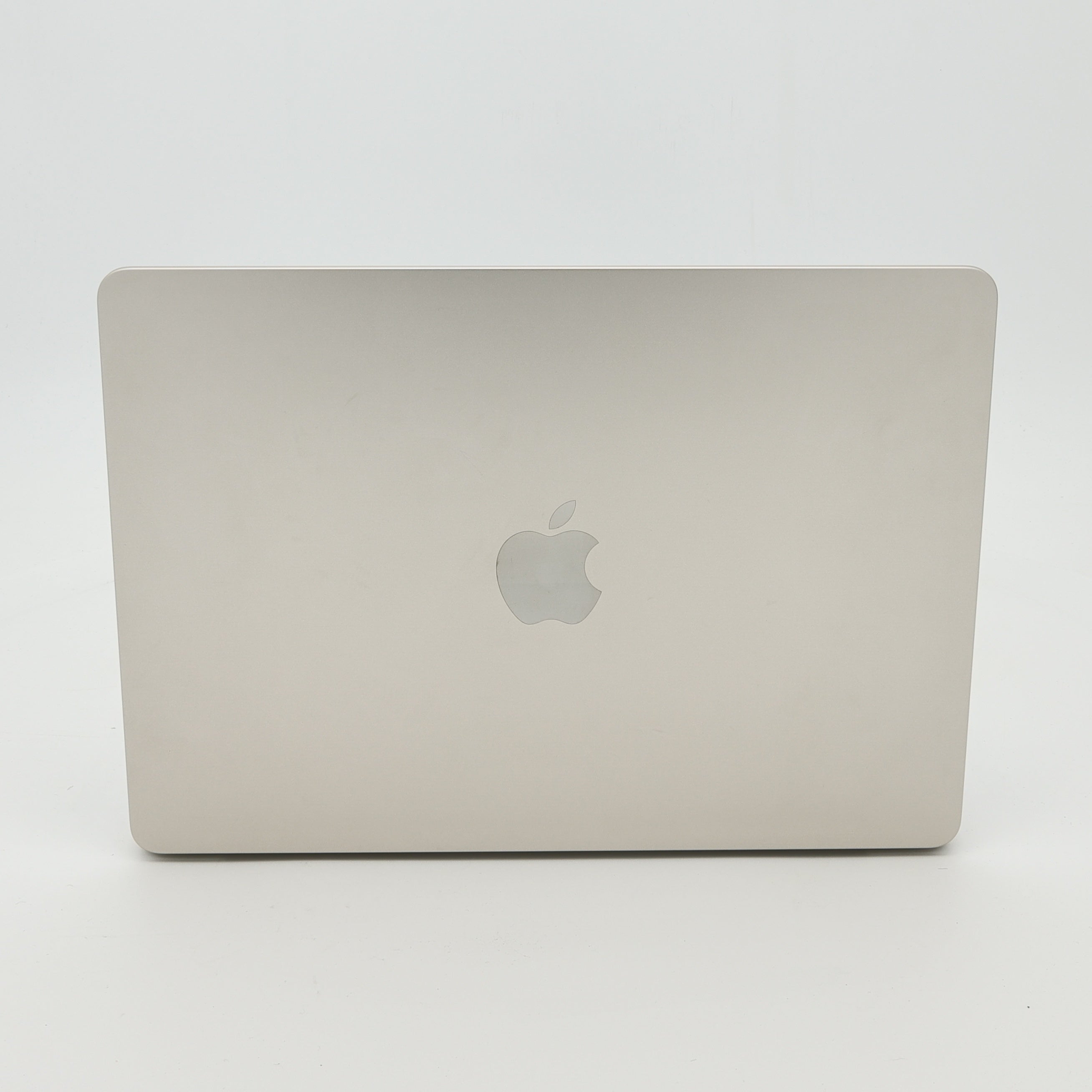 95新 Apple MacBook Air 22年 13寸 M2（8+8核） 8G RAM 256G SSD 星光色