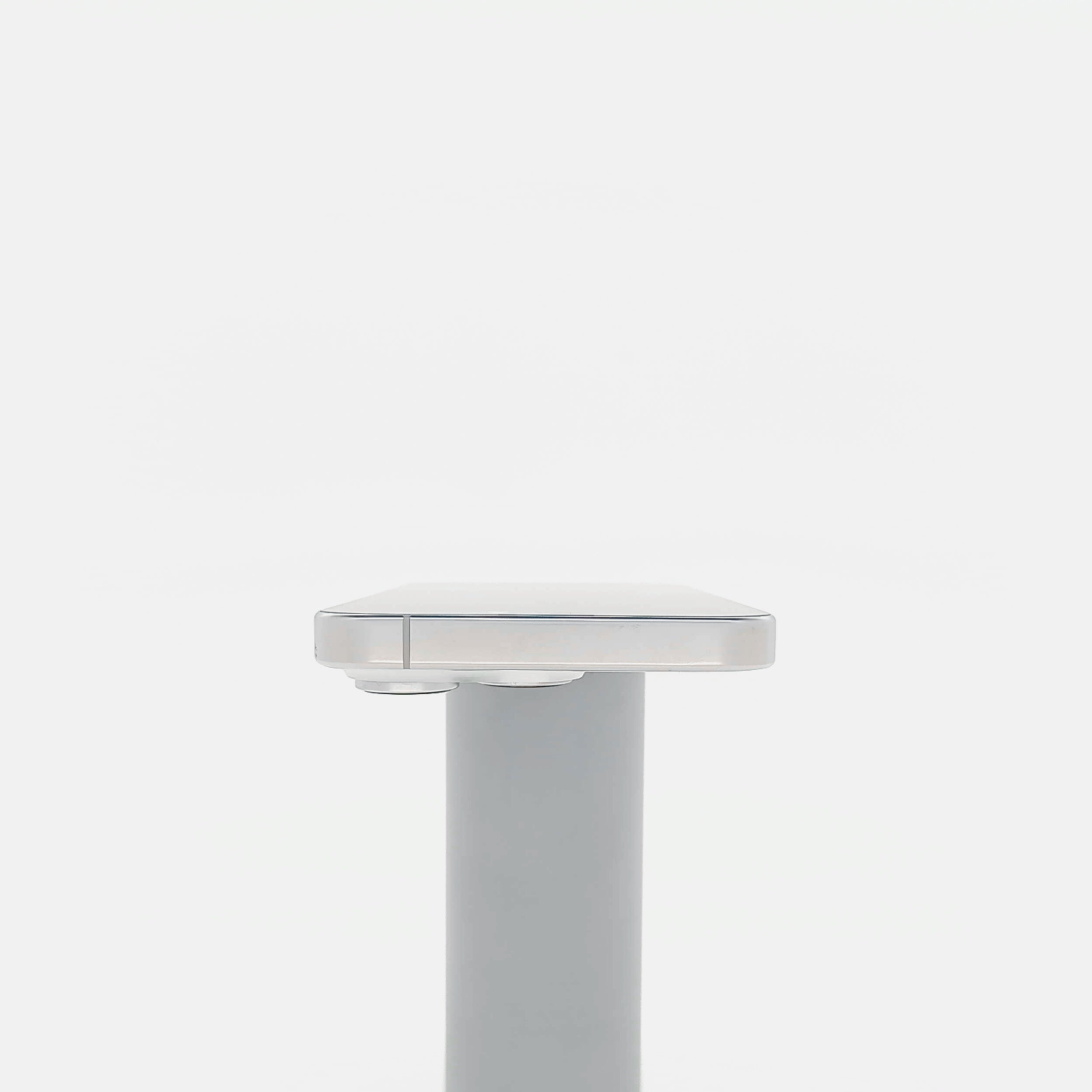 95新 Apple iPhone 16 Pro 128G 白色鈦金屬 中國大陸版