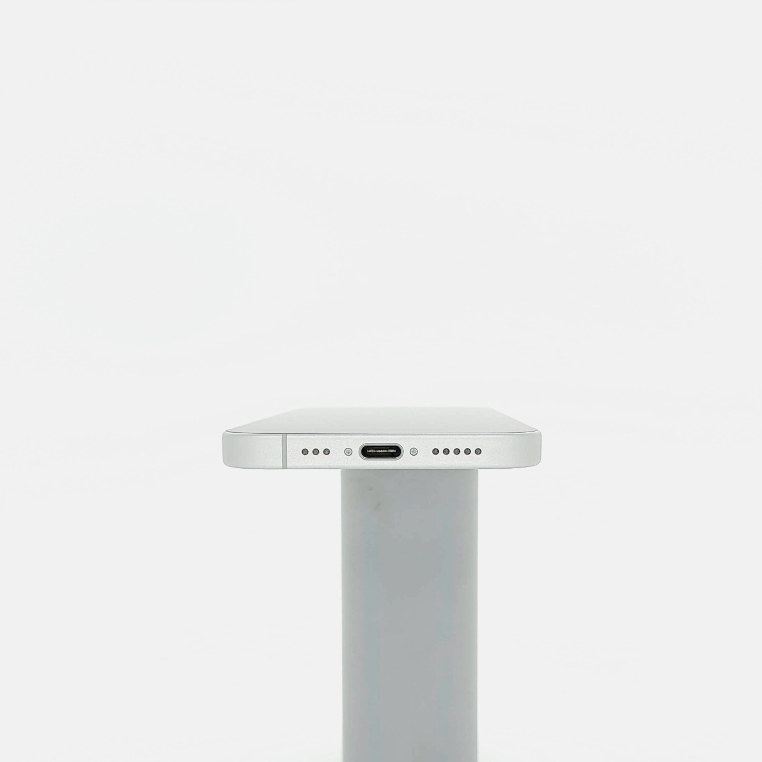 95新 Apple iPhone 16 128G 白色 中國大陸版