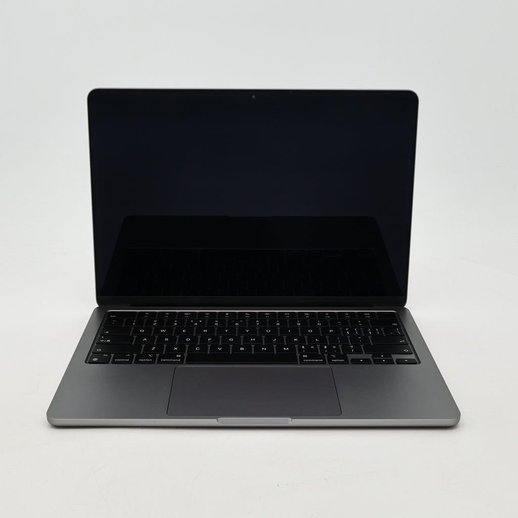 95新 Apple MacBook Air 22年 13寸 M2（8+8核） 8G RAM 256G SSD 深空灰色