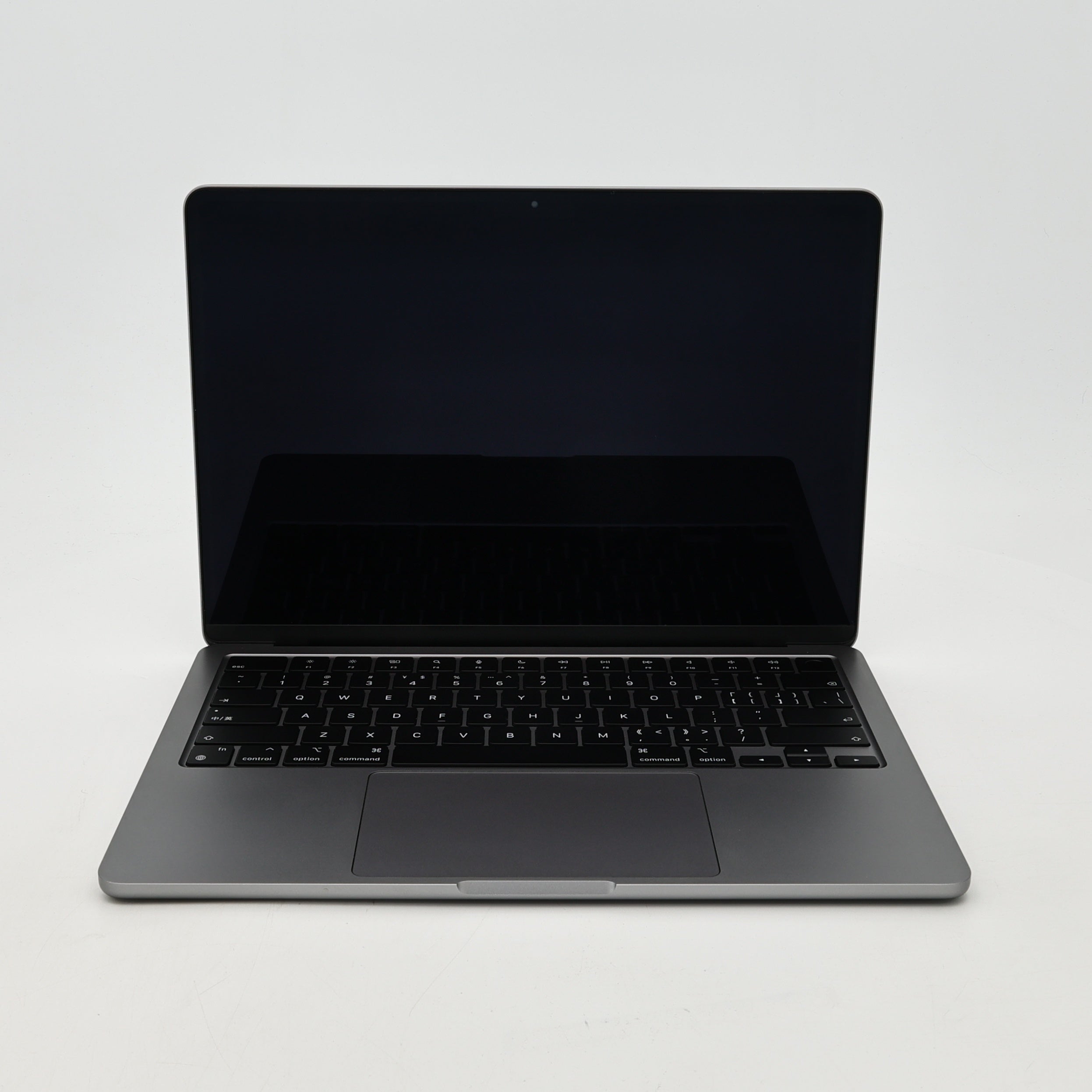 95新 Apple MacBook Air 22年 13寸 M2（8+8核） 8G RAM 256G SSD 深空灰色
