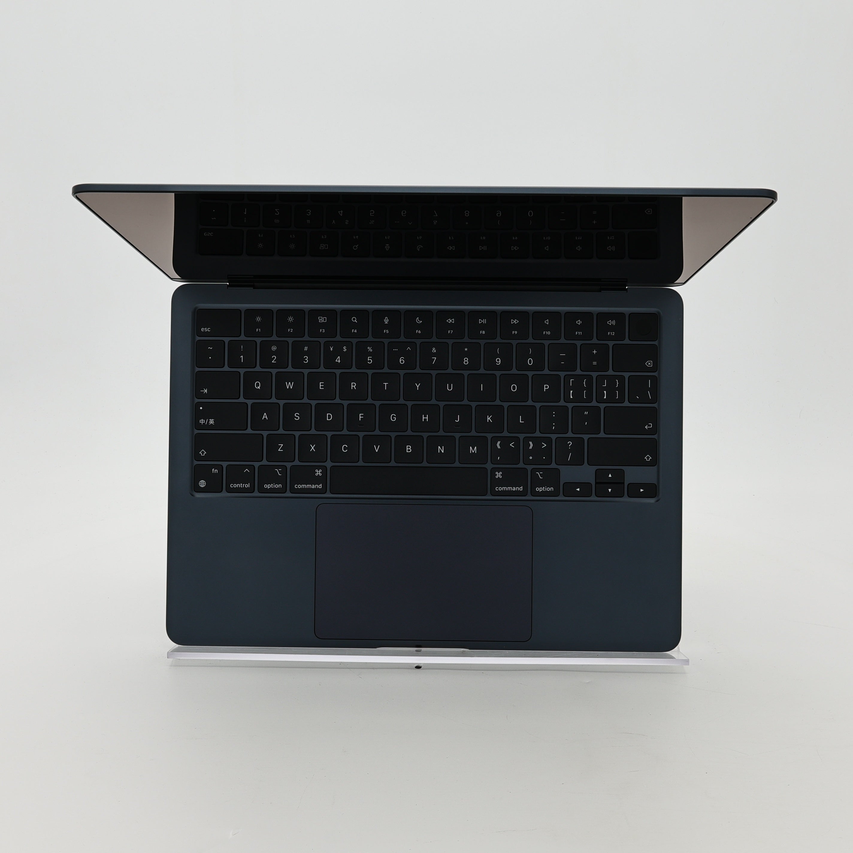 95新 Apple MacBook Air 24年 13寸 M3（8+8核） 8G RAM 256G SSD 午夜色