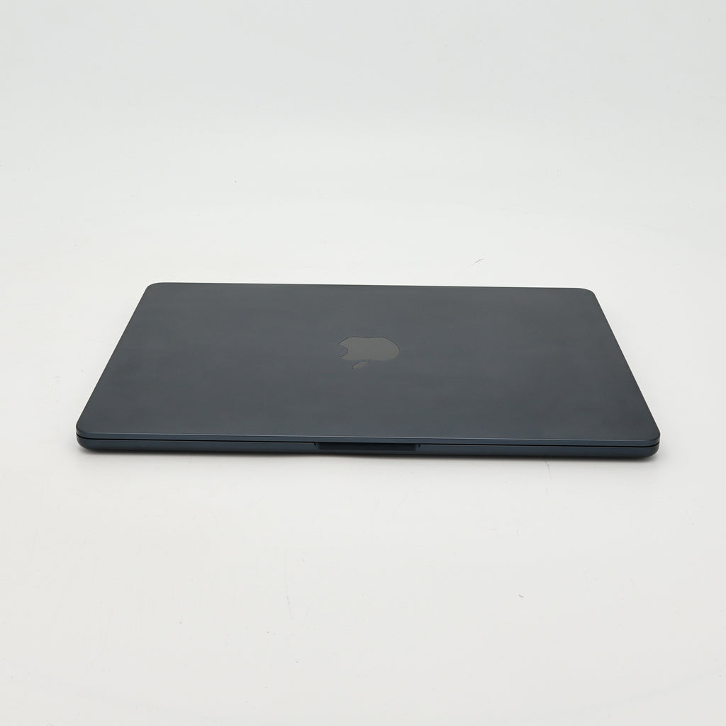95新 Apple MacBook Air 24年 13寸 M3（8+8核） 8G RAM 256G SSD 午夜色