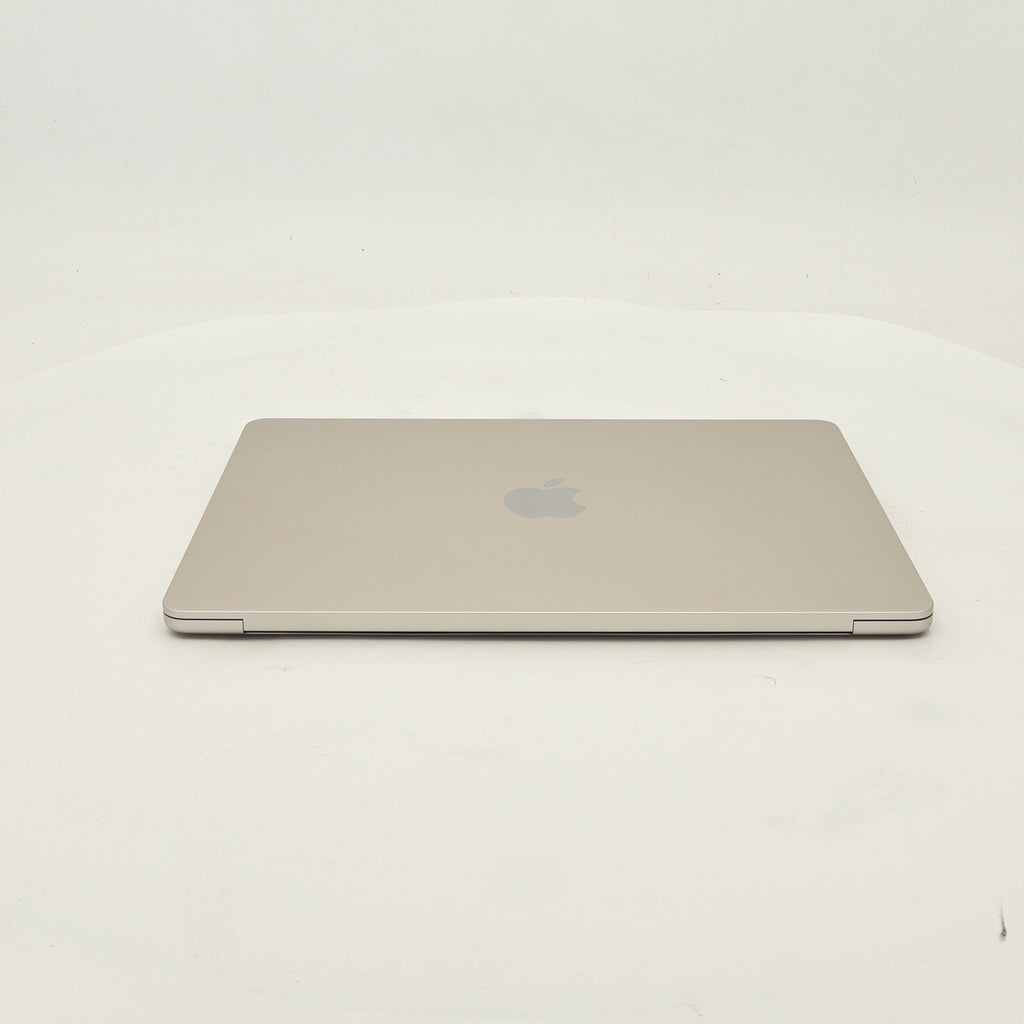 99新 Apple MacBook Air 22年 13寸 M2（8+8核） 8G RAM 256G SSD 星光色