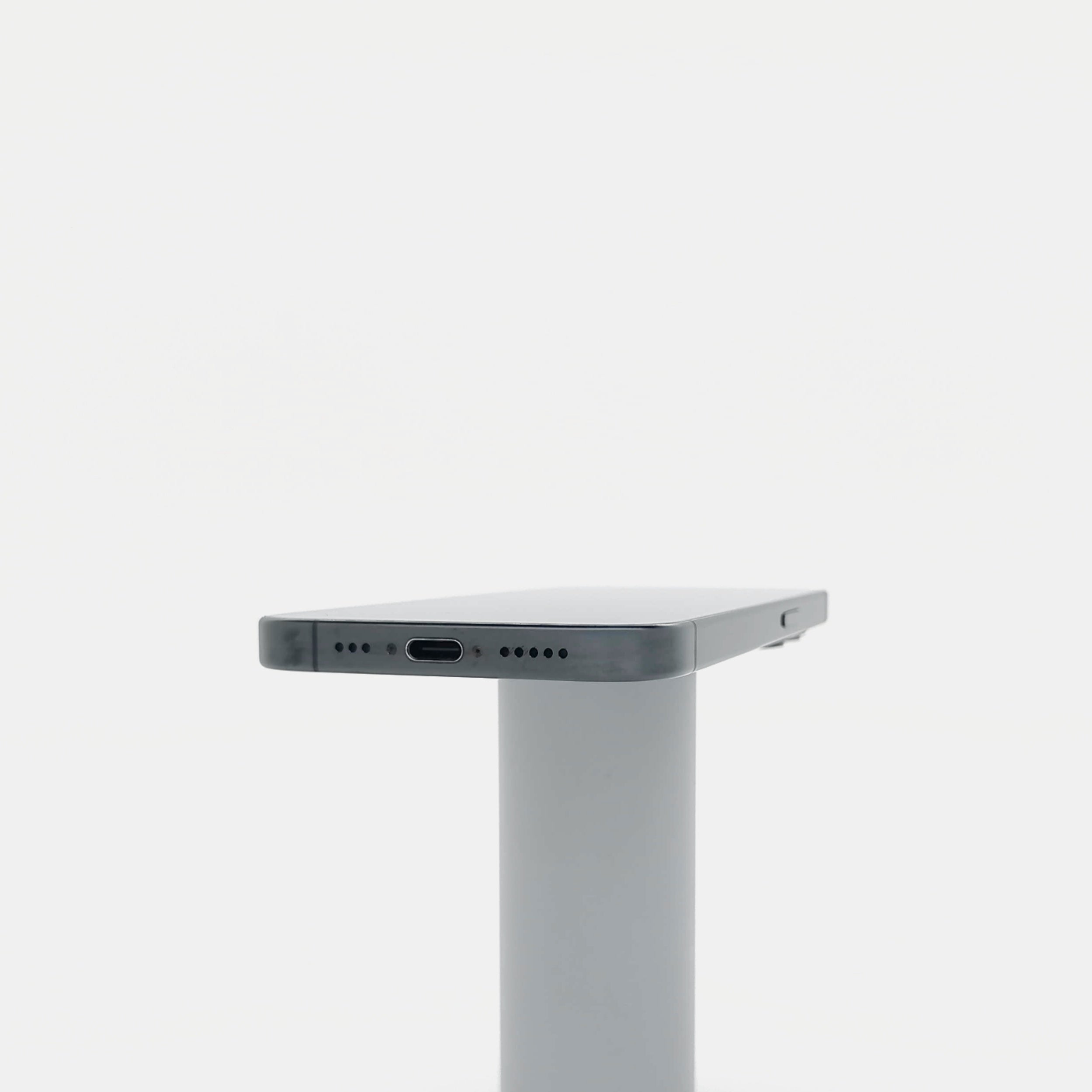 95新 Apple iPhone 15 Pro 128G 黑色鈦金屬 中國大陸版