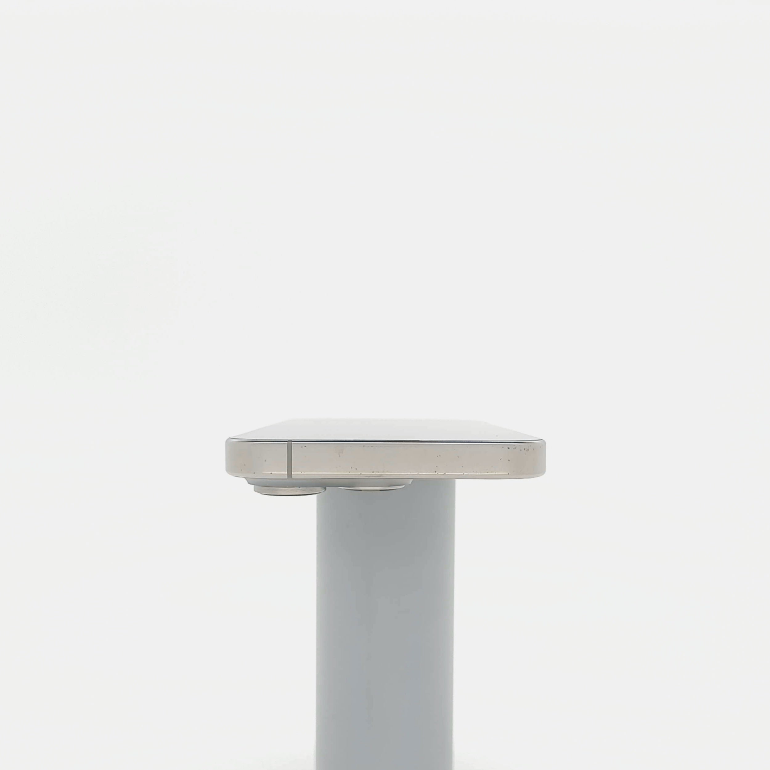 95新 Apple iPhone 16 Pro 128G 原色鈦金屬 中國大陸版